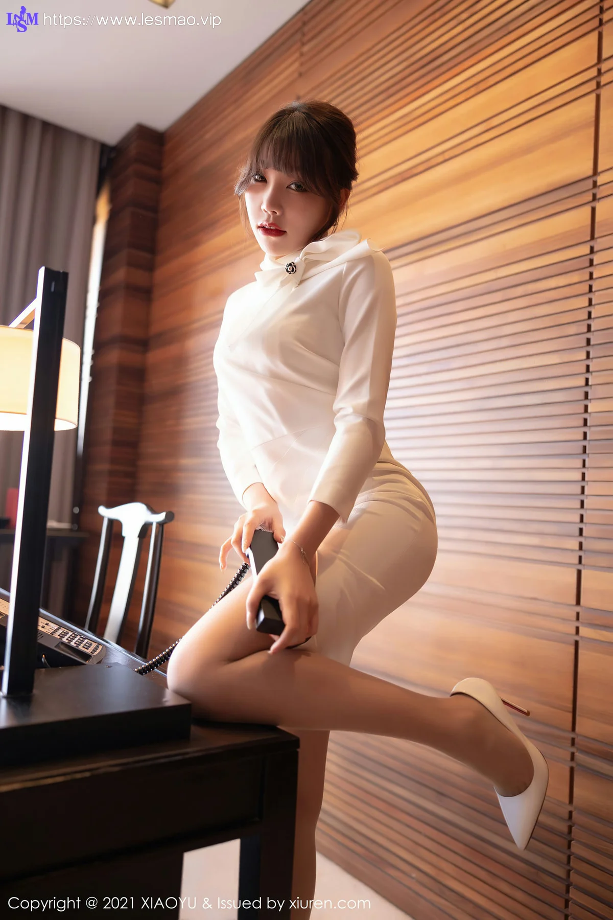 XIAOYU  语画界 Vol.544 制服系列 芝芝Booty 青岛旅拍写真 - 28