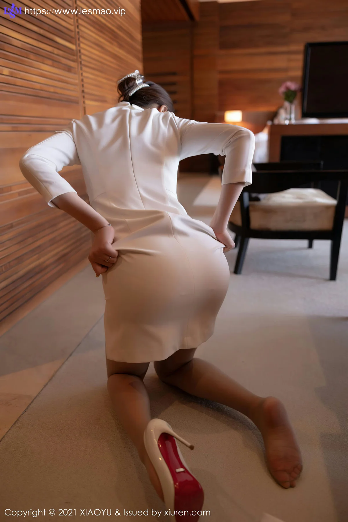 XIAOYU  语画界 Vol.544 制服系列 芝芝Booty 青岛旅拍写真 - 42