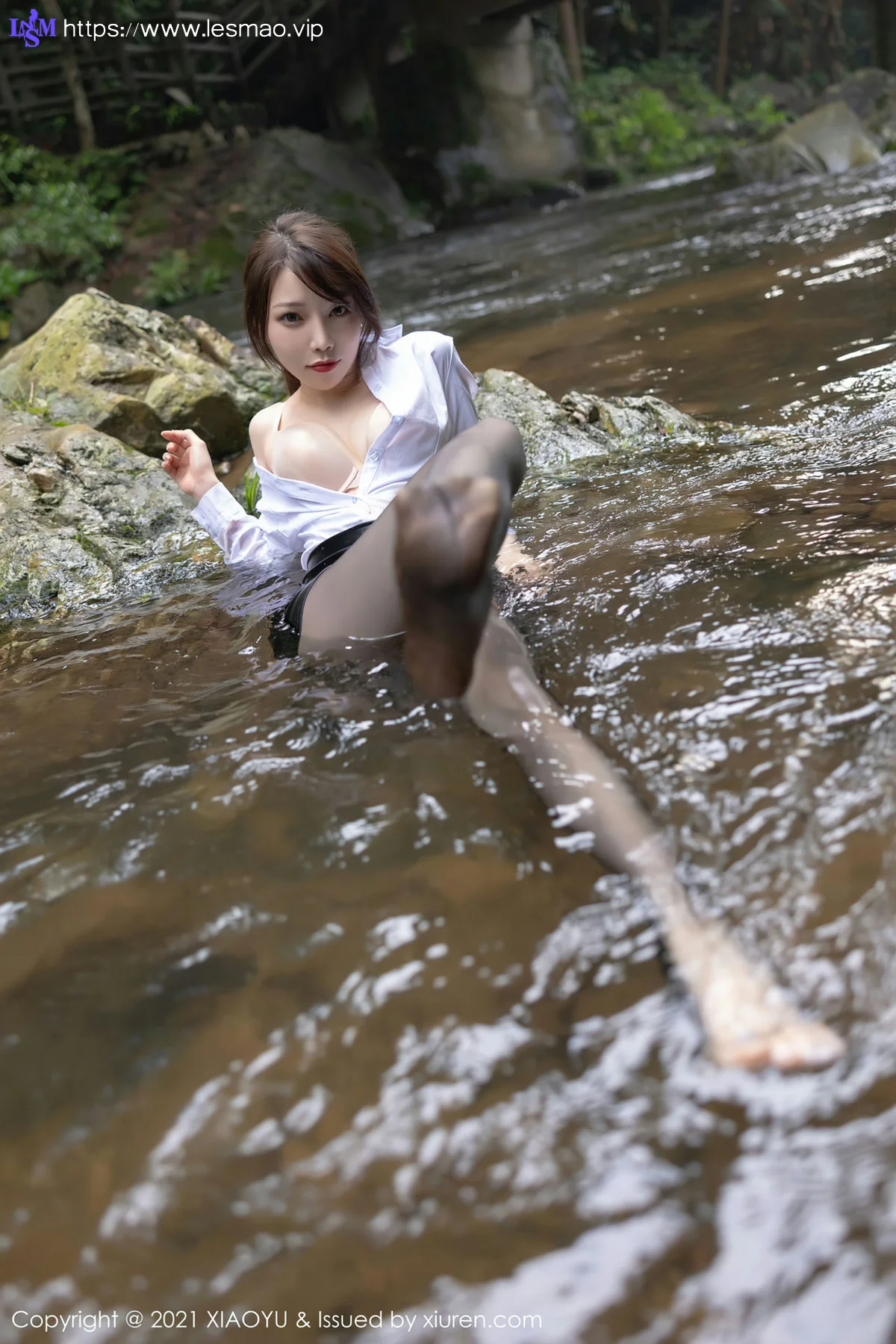 XIAOYU  语画界 Vol.576 户外山涧戏水 芝芝Booty 性感写真11 - 79