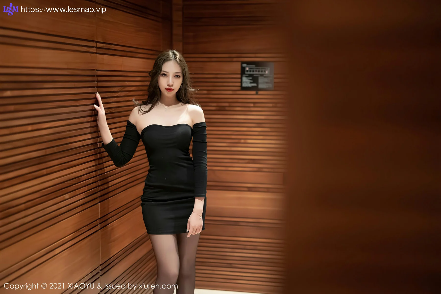 XIAOYU  语画界 Vol.580 极致丝足 郑颖姗 青岛旅拍写真3 - 14