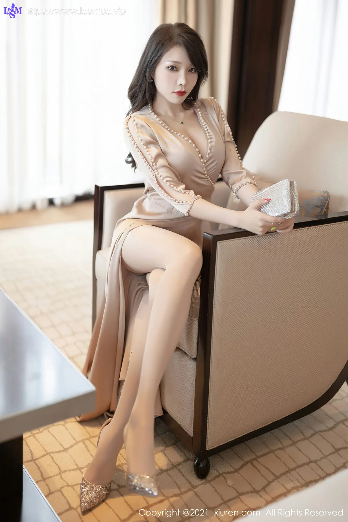 XIAOYU  语画界 Vol.613 芝芝booty 翘臀美腿 - 16
