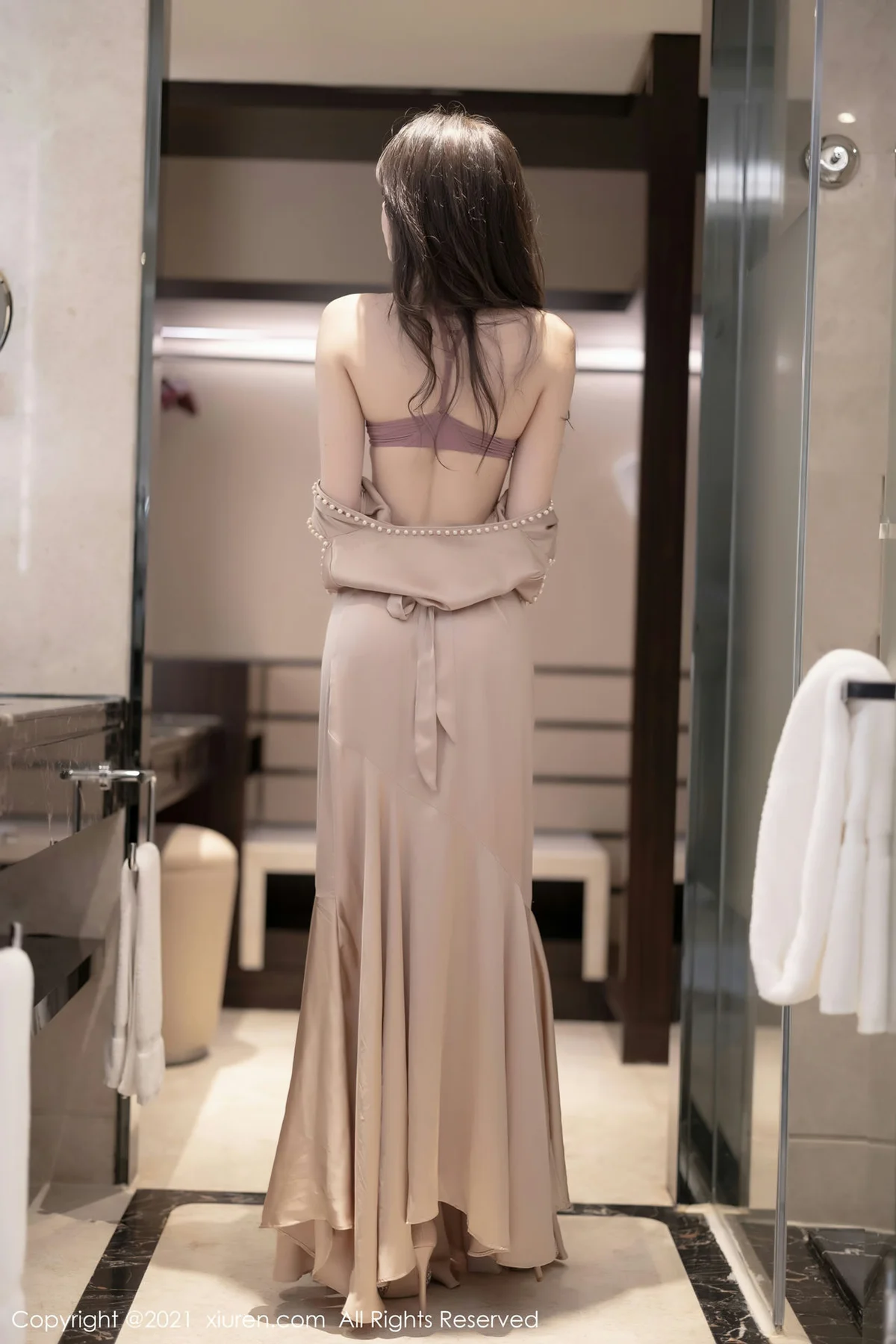 XIAOYU  语画界 Vol.613 芝芝booty 翘臀美腿 - 53