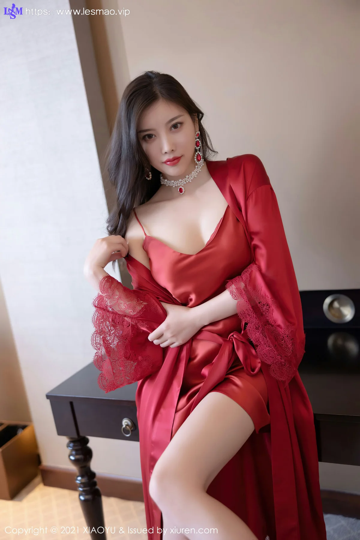 XIAOYU  语画界 Vol.621 艳丽猩红吊裙 杨晨晨sugar 写真 - 49