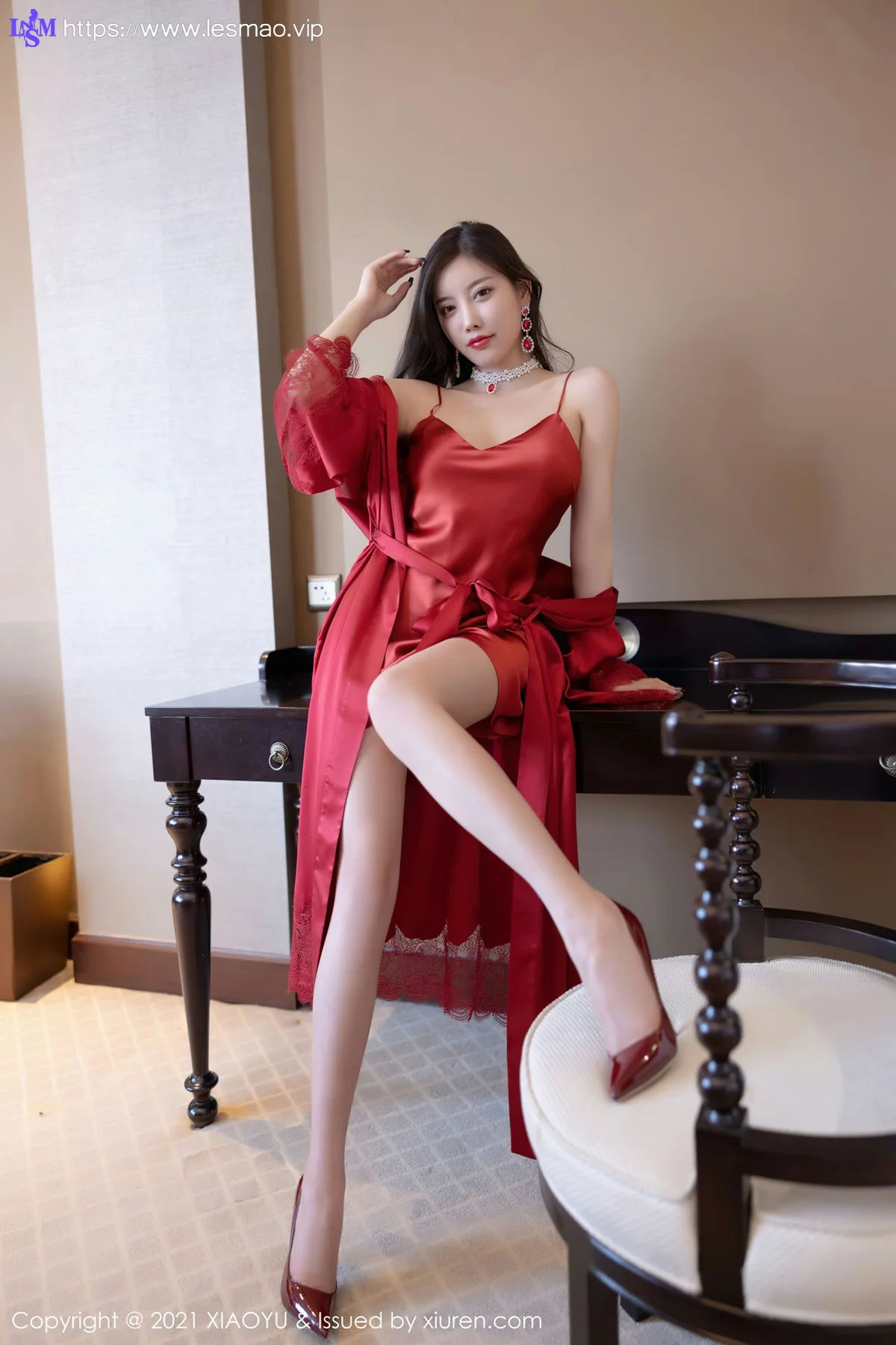 XIAOYU  语画界 Vol.621 艳丽猩红吊裙 杨晨晨sugar 写真 - 51