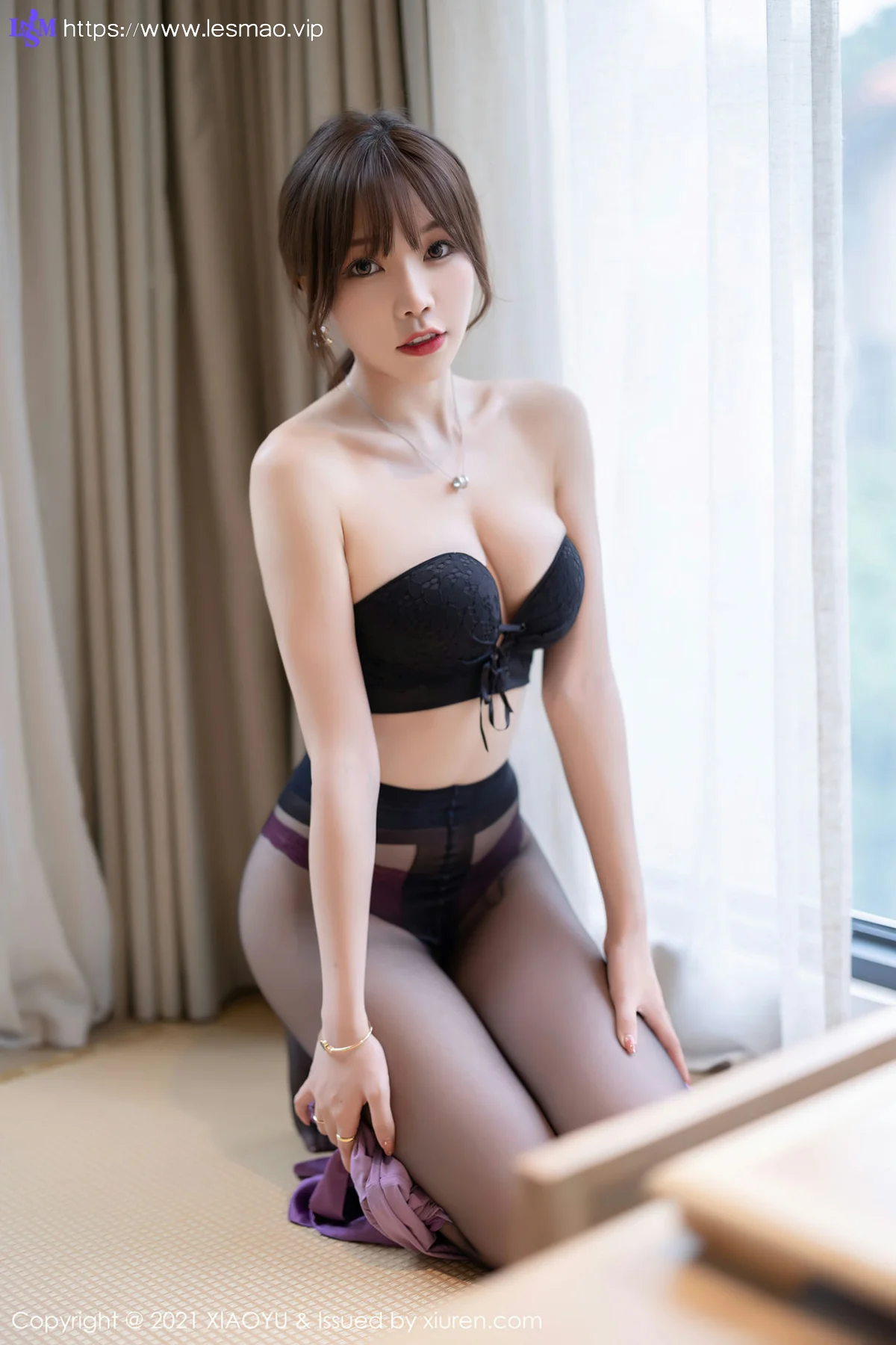 XIAOYU  语画界 Vol.634 灼灼其华  芝芝Booty 丝绸美裙写真11 - 74