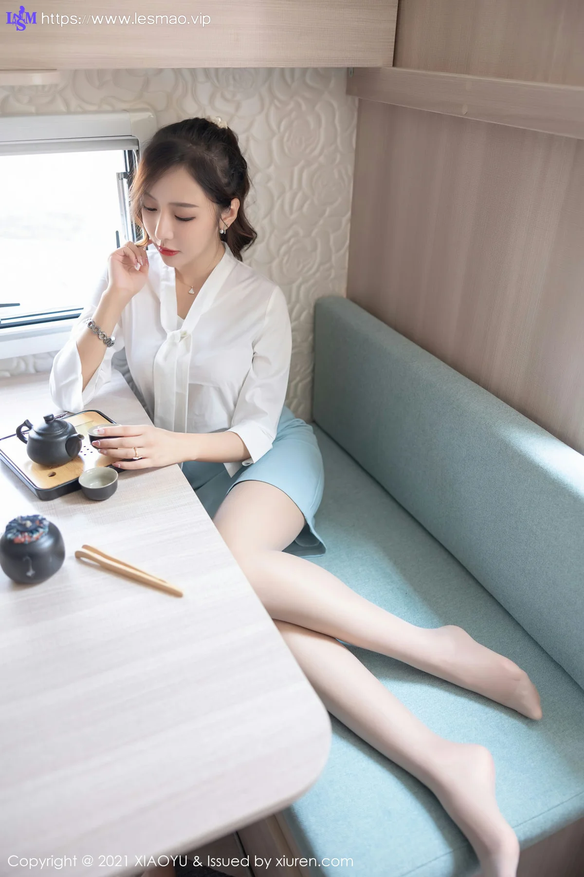 XIAOYU  语画界 Vol.635 房车之旅 王馨瑶yanni 性感写真11 - 28