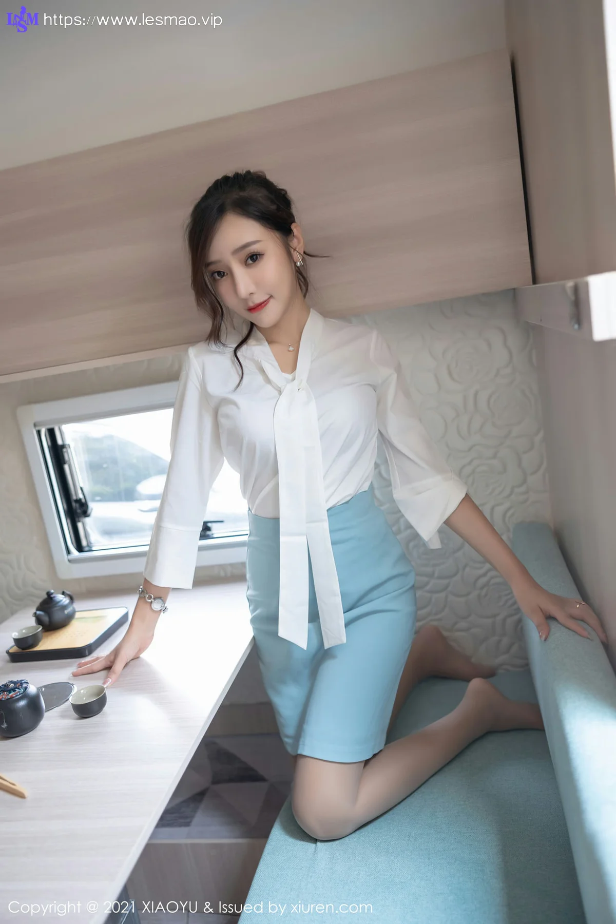 XIAOYU  语画界 Vol.635 房车之旅 王馨瑶yanni 性感写真11 - 35