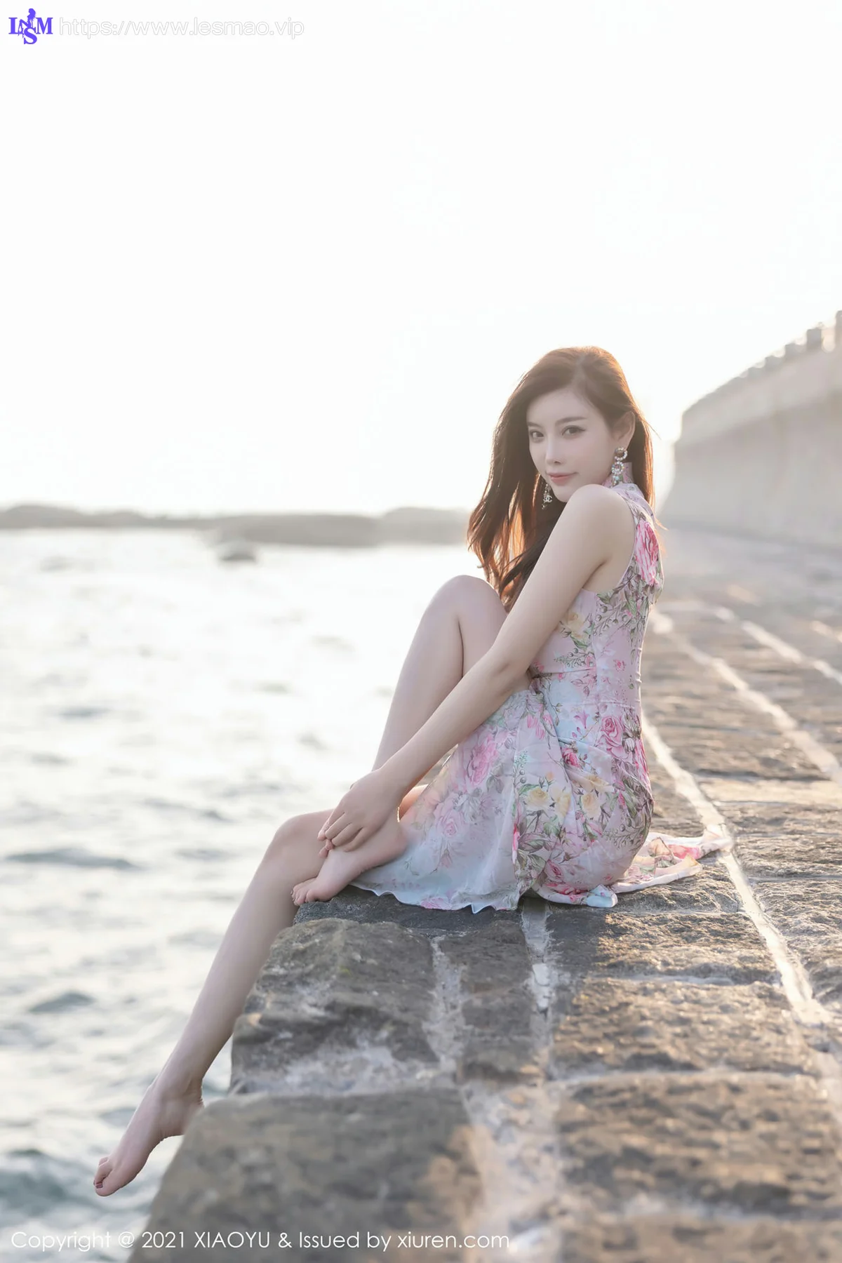 XIAOYU  语画界 Vol.650 魅力网袜 杨晨晨sugar 青岛旅拍写真 - 21