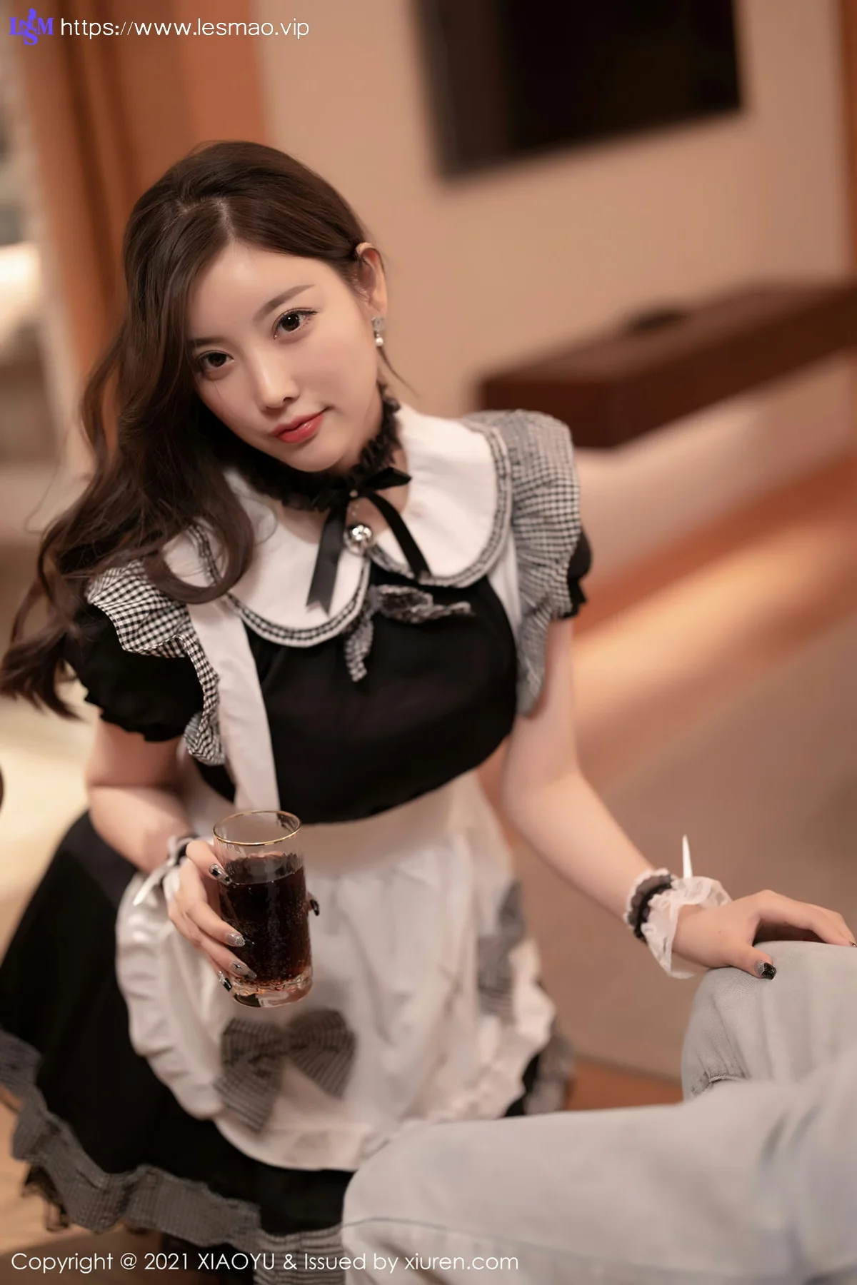 XIAOYU  语画界 Vol.658 女仆制服主题 杨晨晨sugar 广西心愿旅拍11 - 13