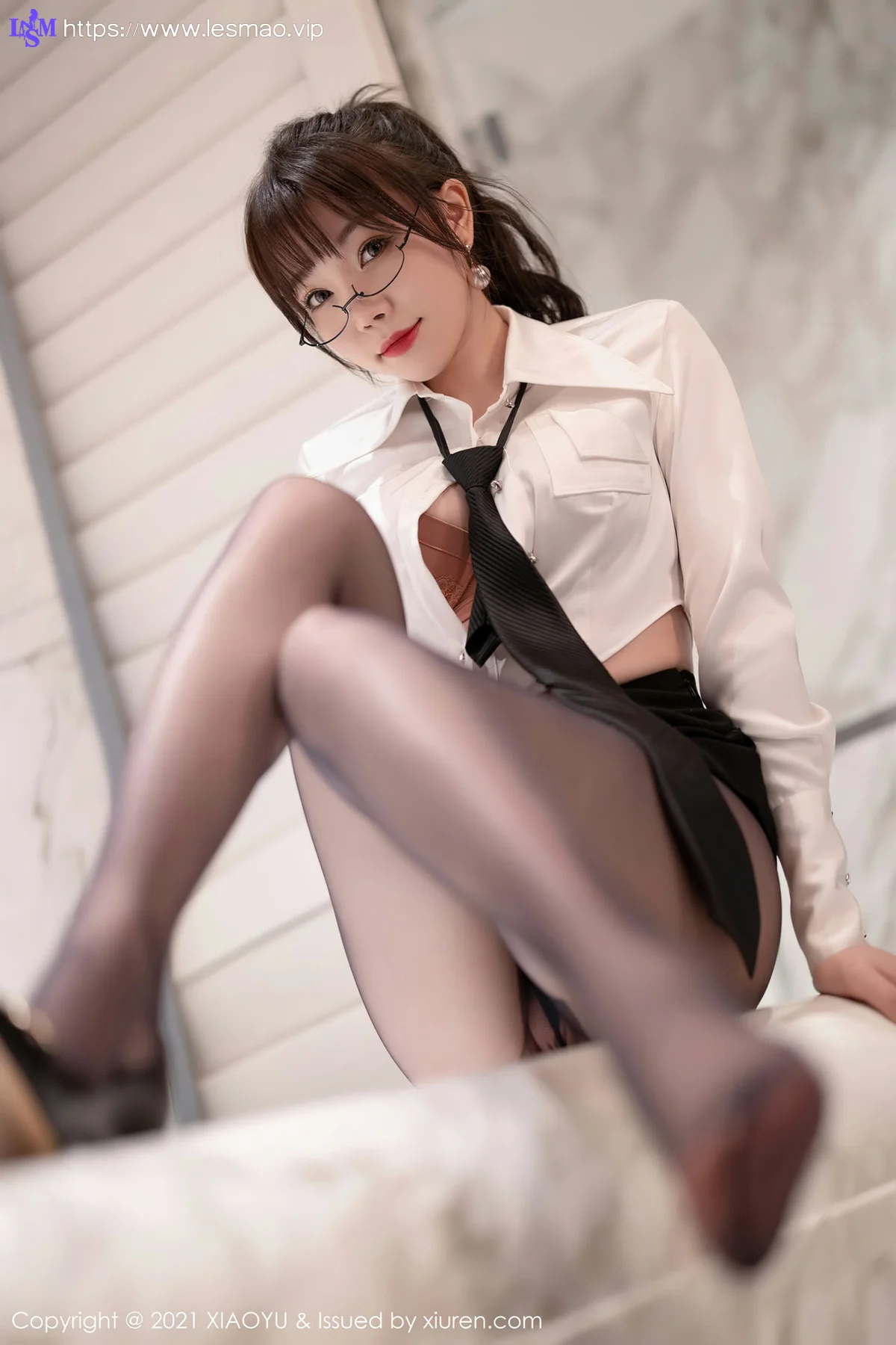 XIAOYU  语画界 Vol.684 OL制服 芝芝Booty 私房写真99P - 44