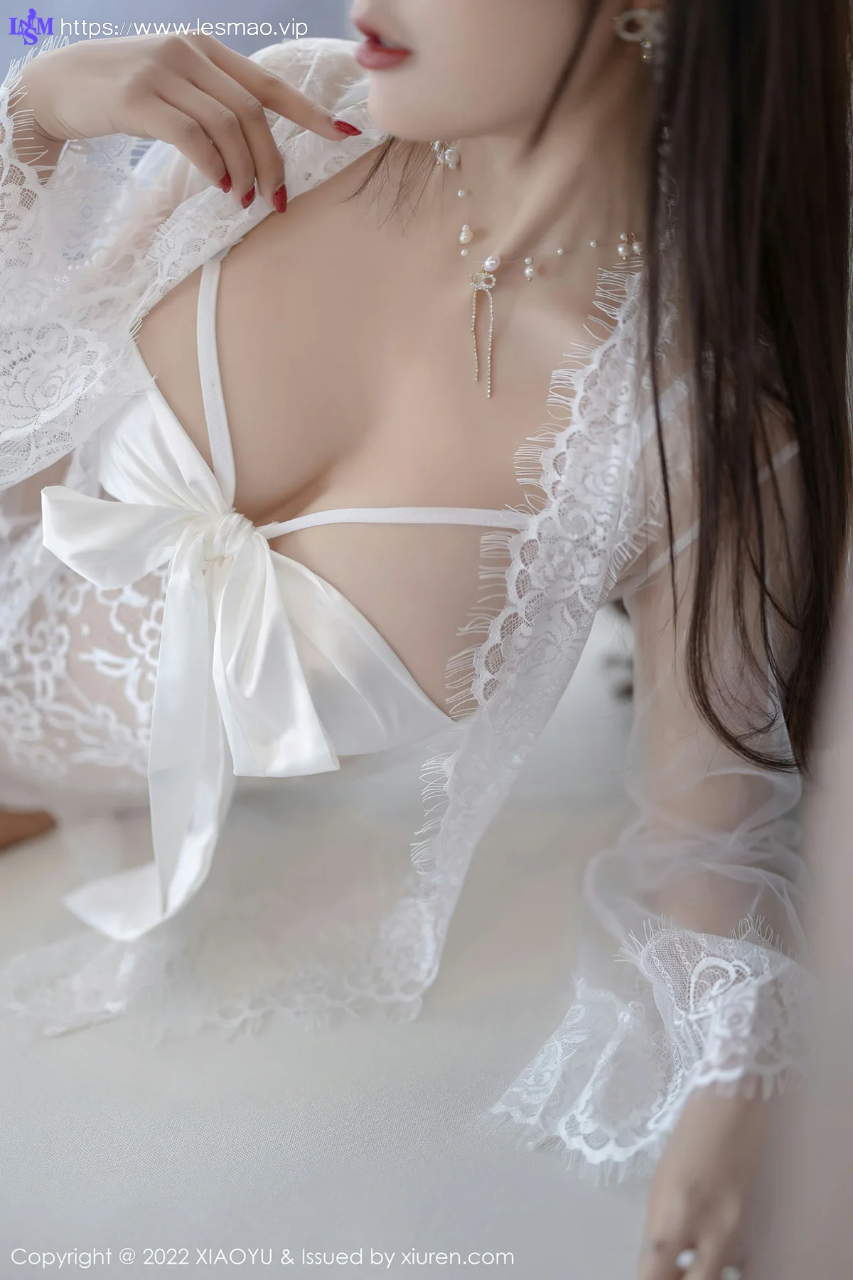 XIAOYU  语画界 Vol.718 白色丝袜 王馨瑶 心愿旅拍私房11 - 16