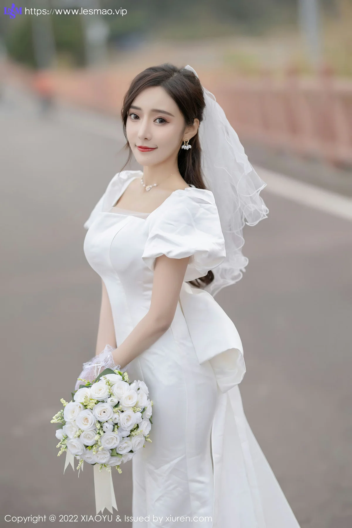 XIAOYU  语画界 Vol.733 白色婚纱礼裙 王馨瑶yanni 惠州旅拍11 - 12