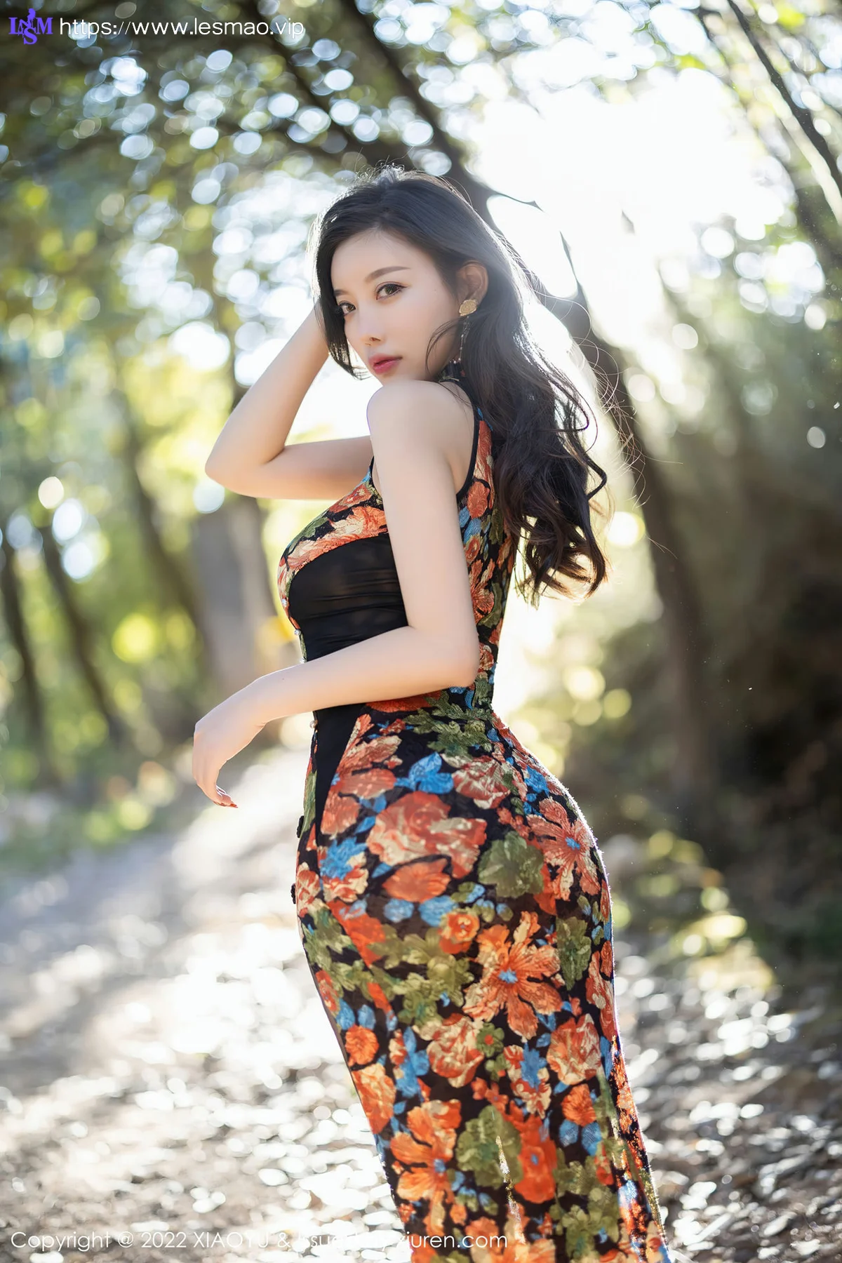 XIAOYU  语画界 Vol.750 花色旗袍 杨晨晨Yome 丽江心愿旅拍11 - 18
