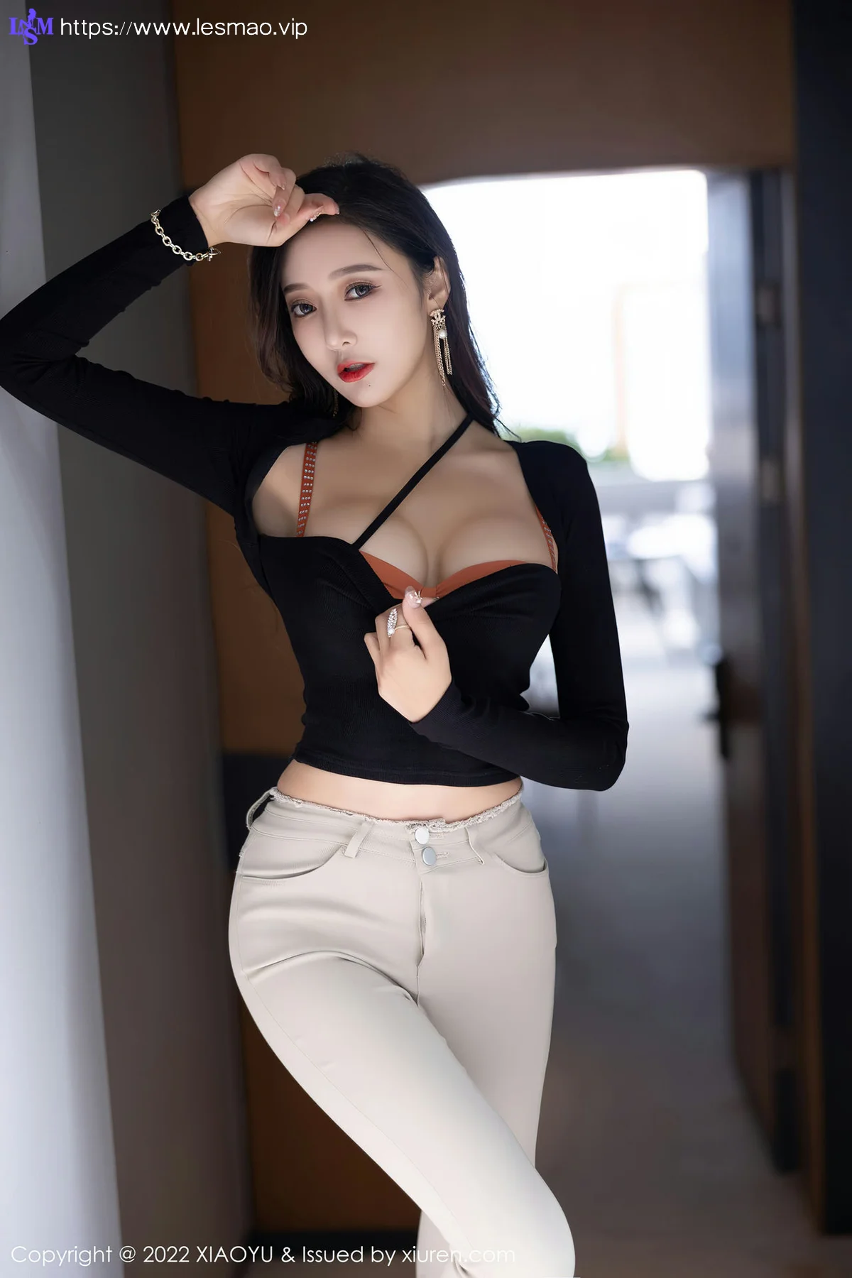 XIAOYU  语画界 Vol.762 丰盈美胸 王馨瑶 丽江心愿旅拍1 - 16