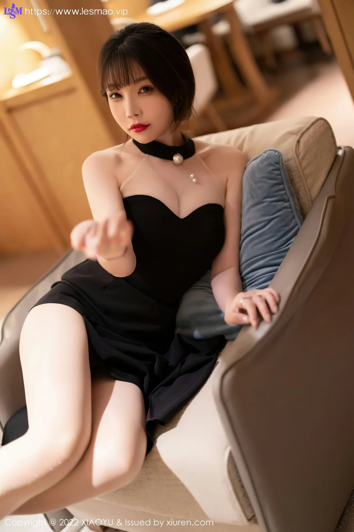 XIAOYU  语画界 Vol.765 黑色露肩服饰 芝芝Booty 性感写真22 - 21
