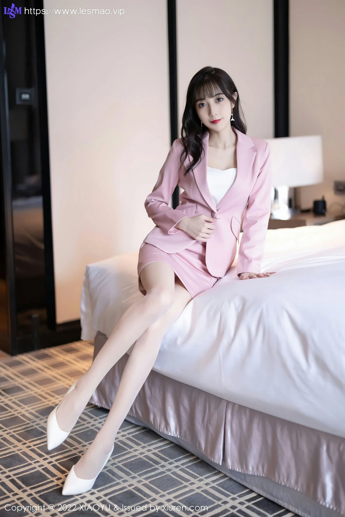 XIAOYU  语画界 Vol.815  粉色职业装 林星阑 性感写真1 - 14