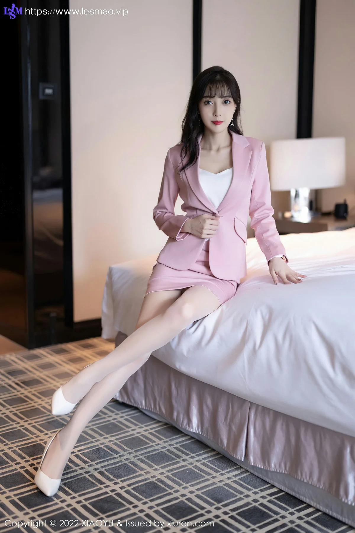 XIAOYU  语画界 Vol.815  粉色职业装 林星阑 性感写真1 - 15