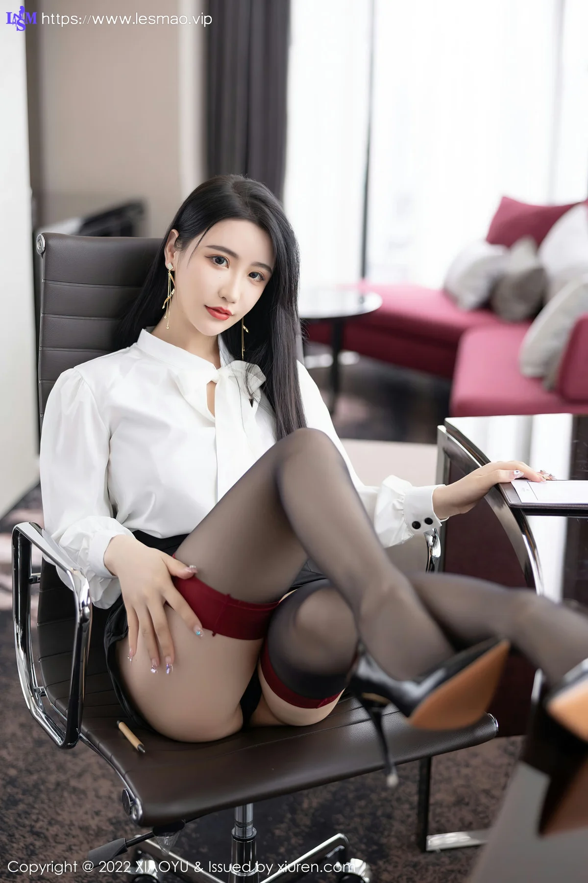 XIAOYU  语画界 Vol.819  秘书角色装扮 Cherry樱桃酱 性感拍写真1 - 14