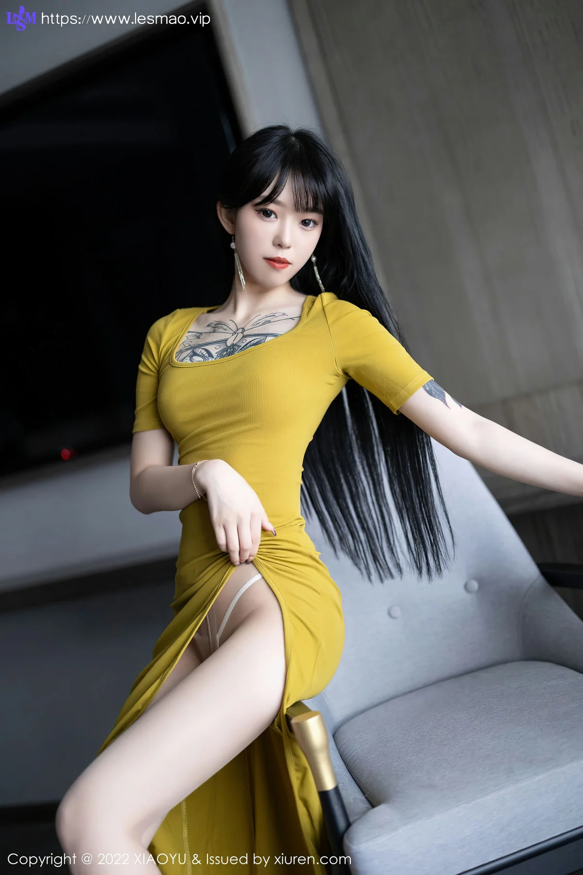 XIAOYU  语画界 Vol.829  白色丝袜 奶瓶. 性感写真1 - 11