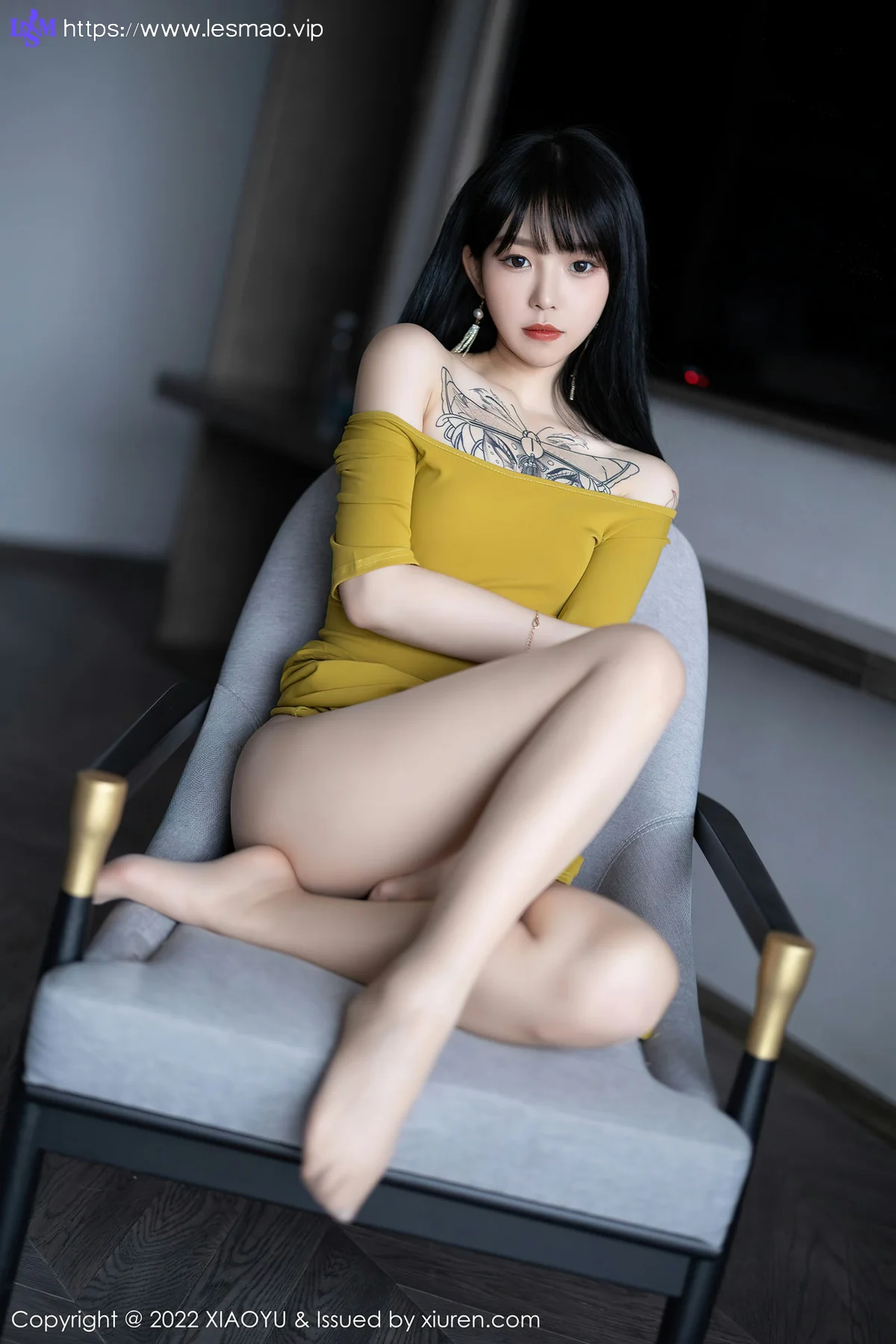 XIAOYU  语画界 Vol.829  白色丝袜 奶瓶. 性感写真1 - 26
