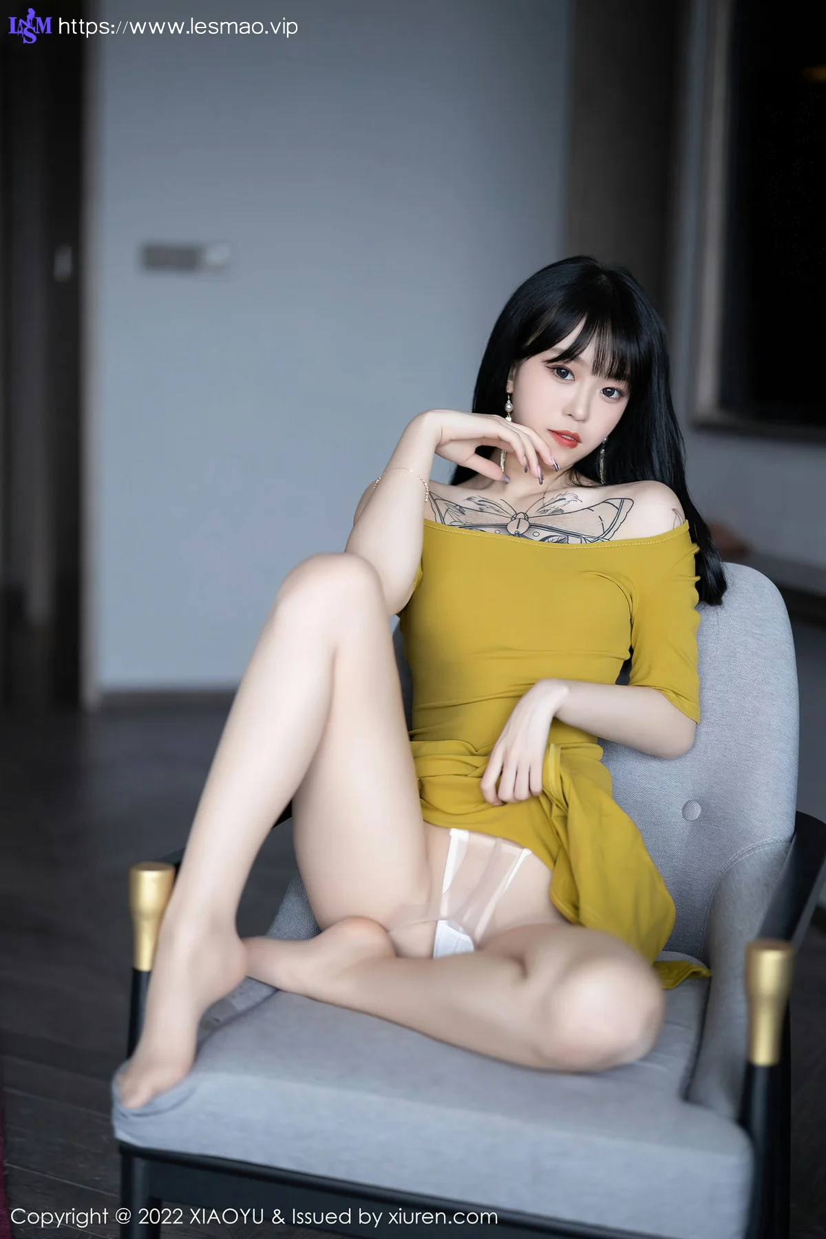 XIAOYU  语画界 Vol.829  白色丝袜 奶瓶. 性感写真1 - 27