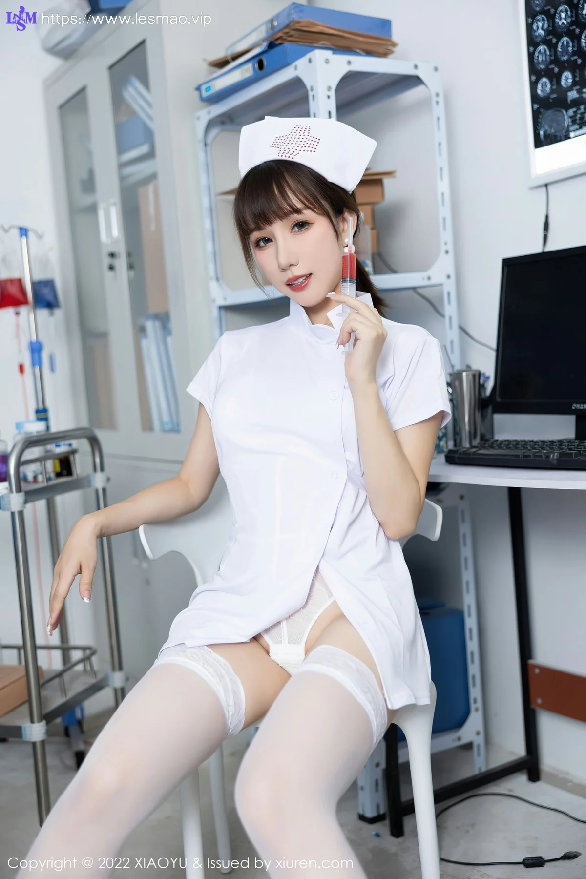 XIAOYU  语画界 Vol.853  波巧酱白色护士服饰性感写真33 - 14