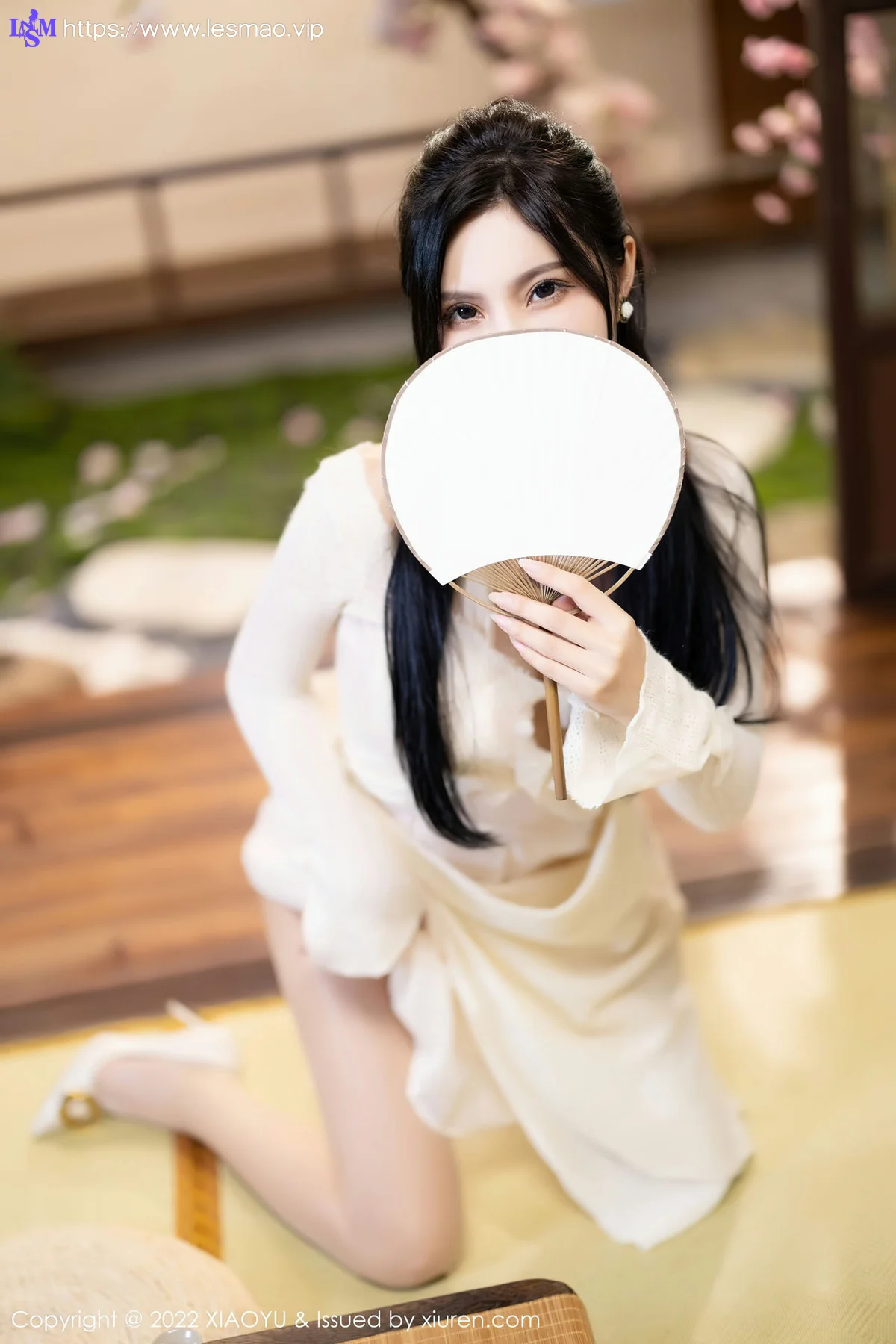 XIAOYU  语画界 Vol.869  小蛮妖Yummy 诱人原色丝袜杭州旅拍1 - 8