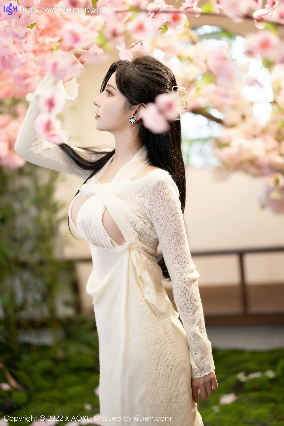 XIAOYU  语画界 Vol.869  小蛮妖Yummy 诱人原色丝袜杭州旅拍1 - 28