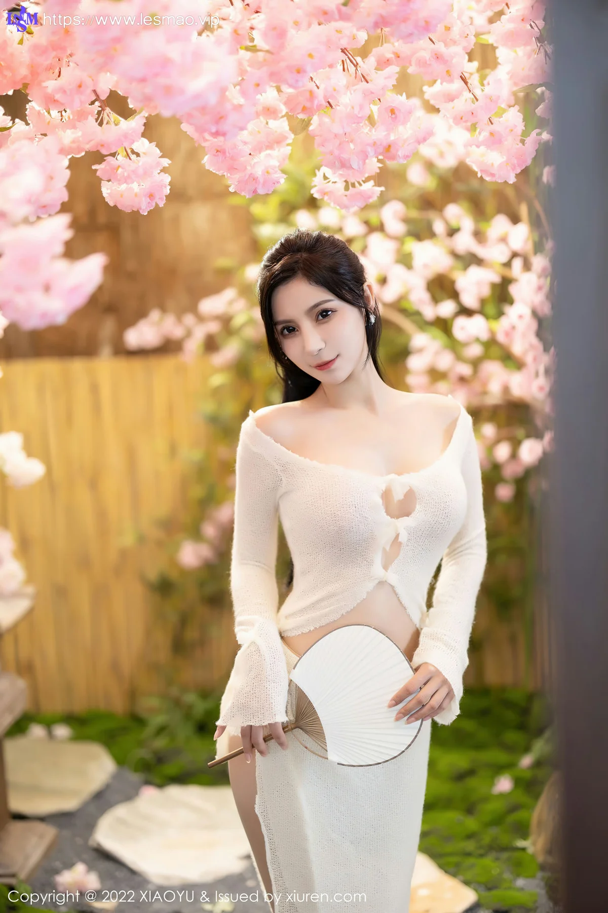 XIAOYU  语画界 Vol.869  小蛮妖Yummy 诱人原色丝袜杭州旅拍1 - 31