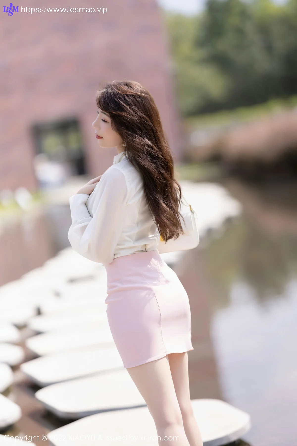 XIAOYU  语画界 Vol.876  徐莉芝Booty 粉色蕾丝内衣性感写真 - 11