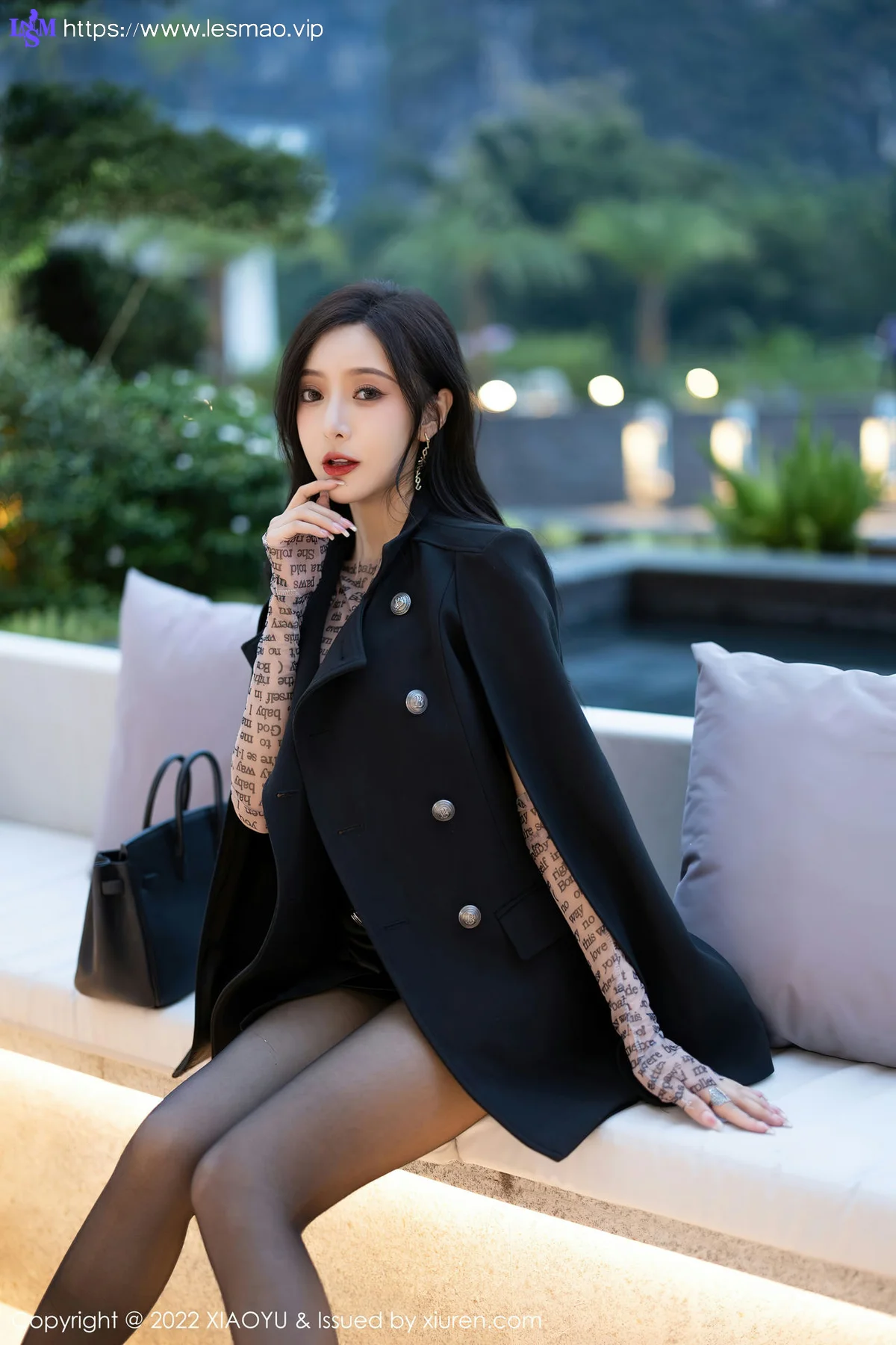 XIAOYU  语画界 Vol.916  王馨瑶yanni 性感魅惑黑丝 - 14