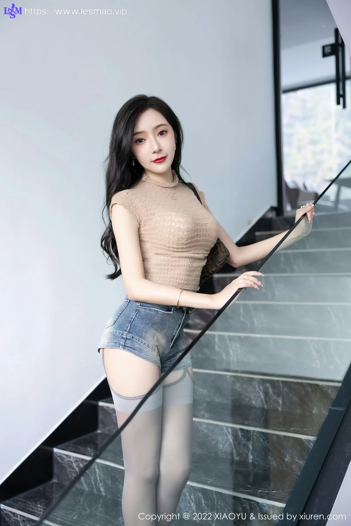 XIAOYU  语画界 Vol.919  王馨瑶yanni 蕾丝内衣杭州旅拍 - 15