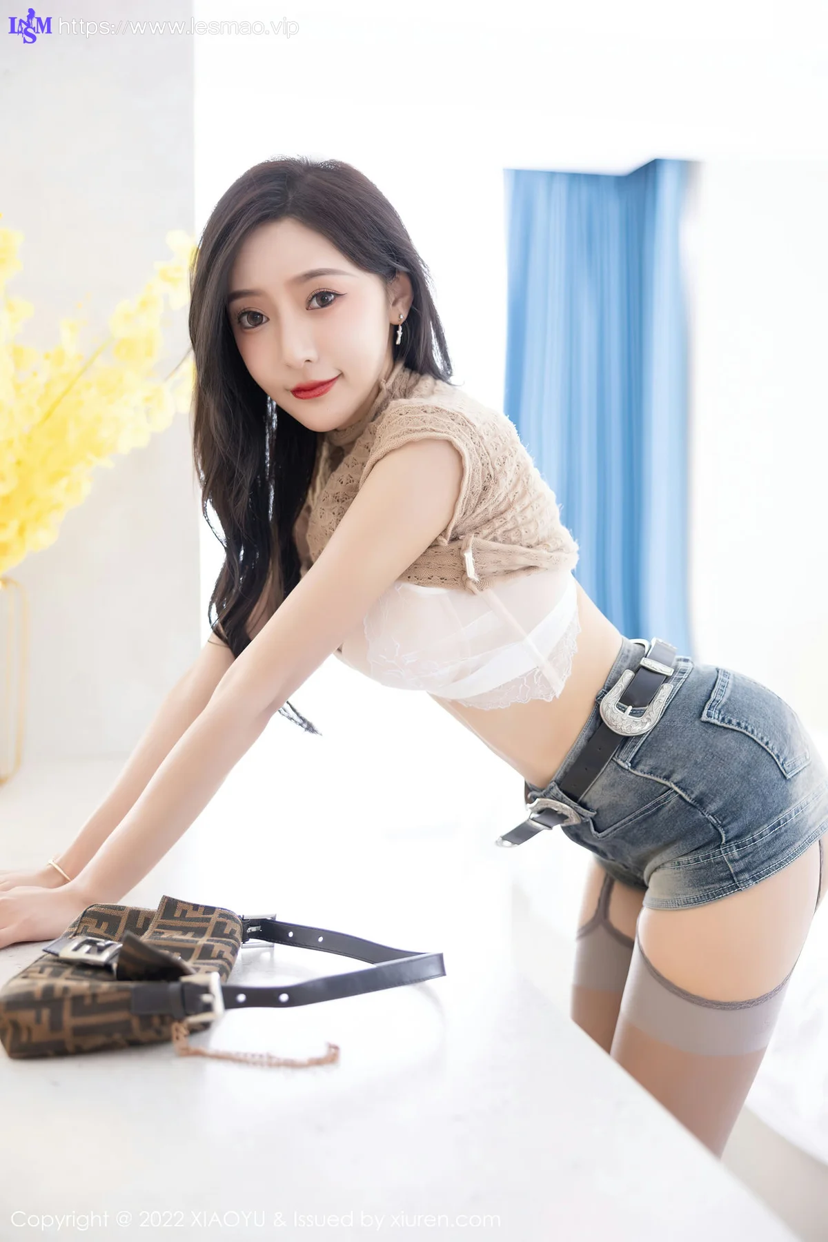 XIAOYU  语画界 Vol.919  王馨瑶yanni 蕾丝内衣杭州旅拍 - 30
