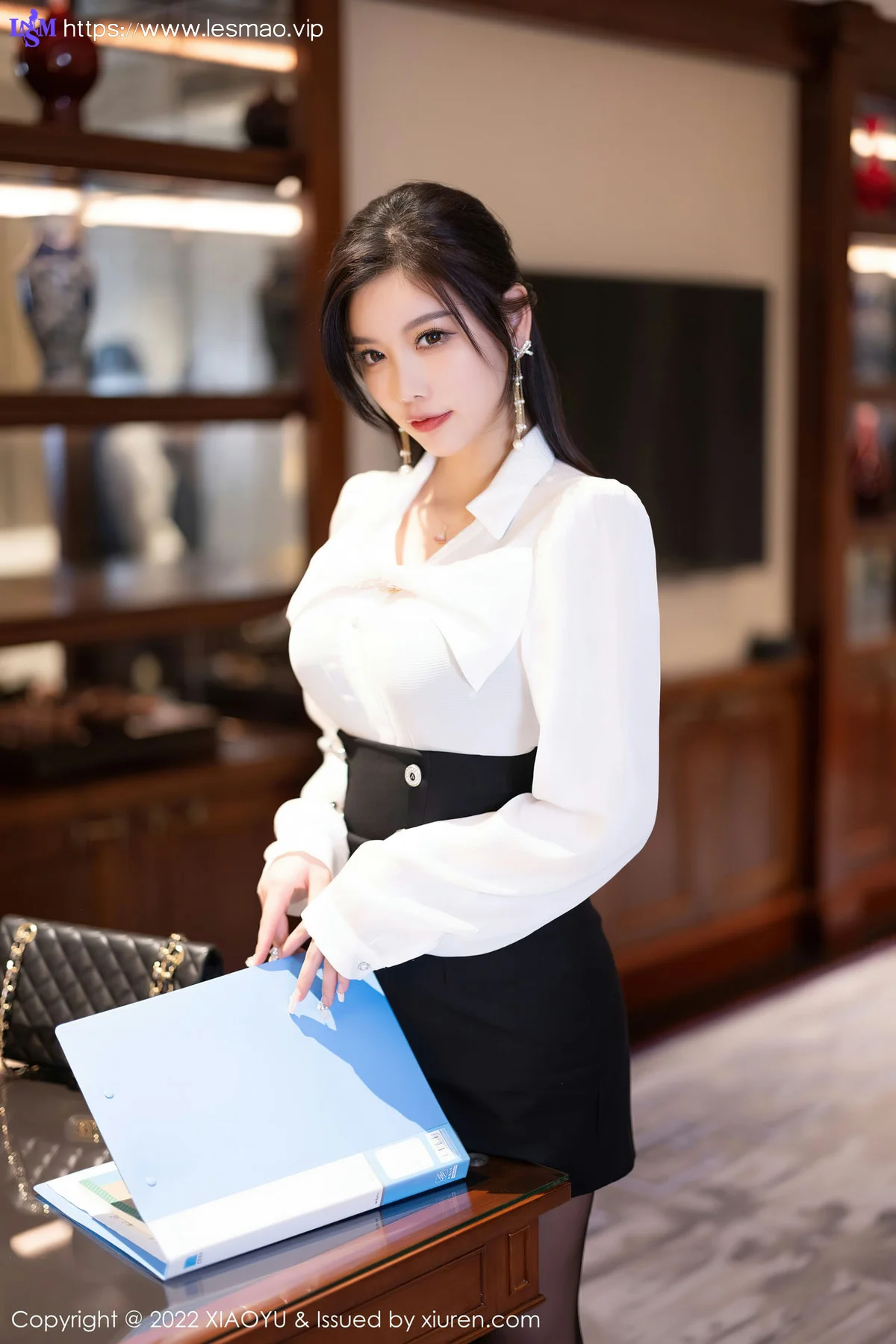 XIAOYU  语画界 Vol.937  杨晨晨Yome 性感魅惑黑丝写真 - 26