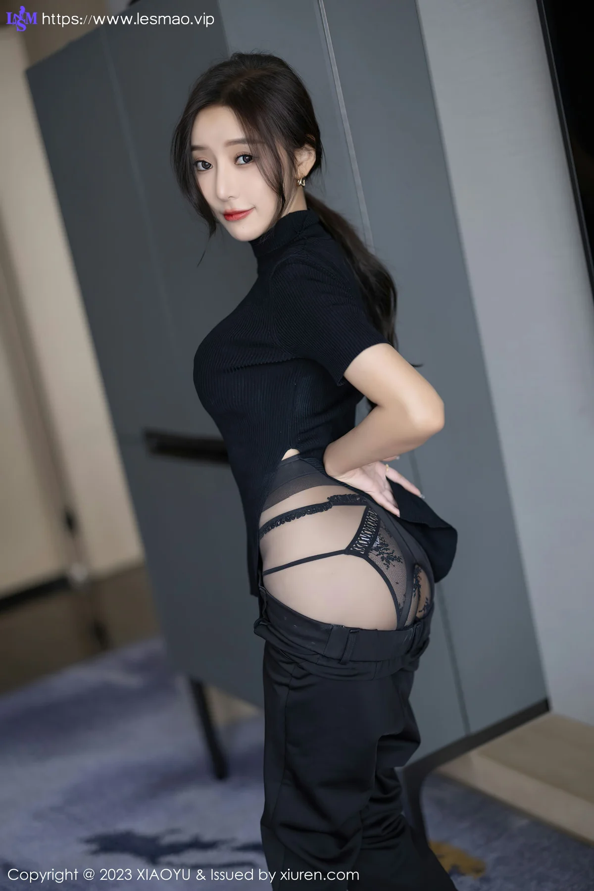 XIAOYU  语画界 Vol.974  王馨瑶yanni 黑色制服Ol性感写真11 - 46