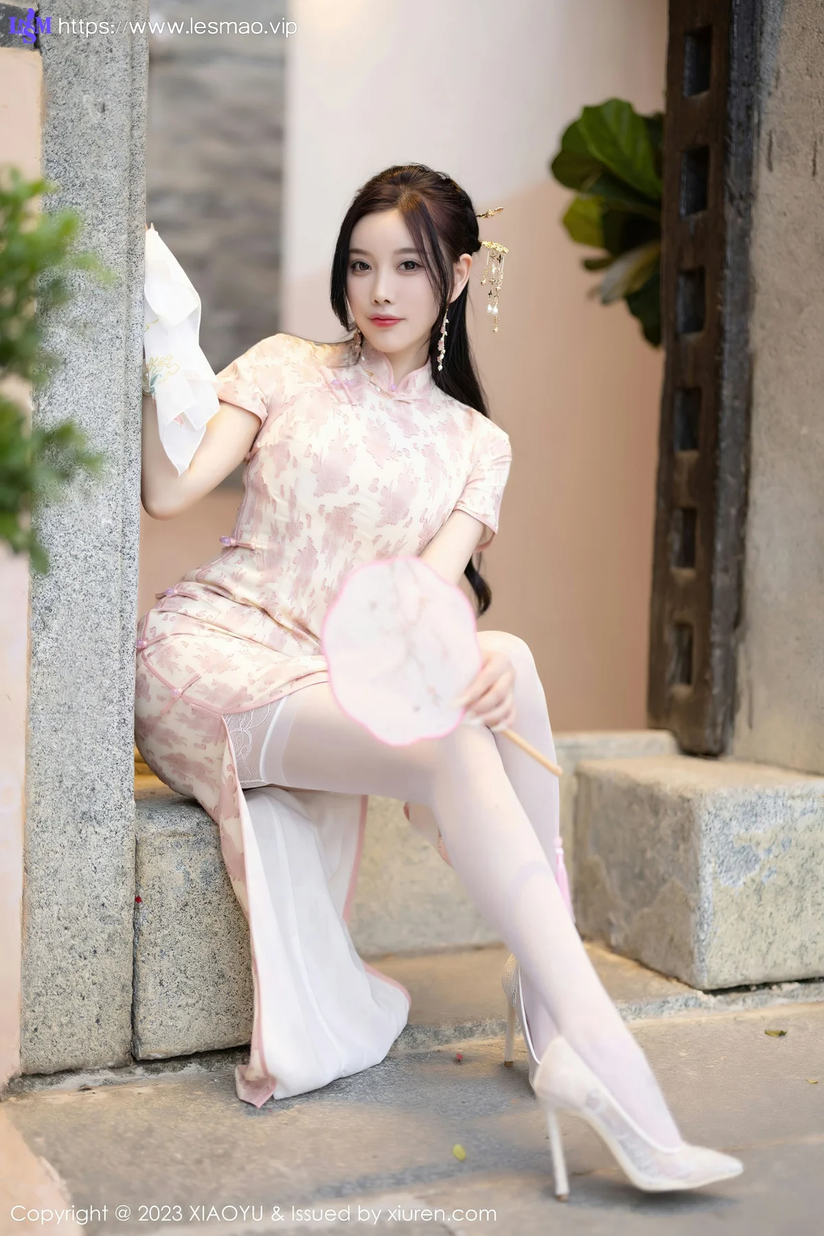 XIAOYU  语画界 Vol.993  杨晨晨Yome 浅色旗袍写真1 - 16