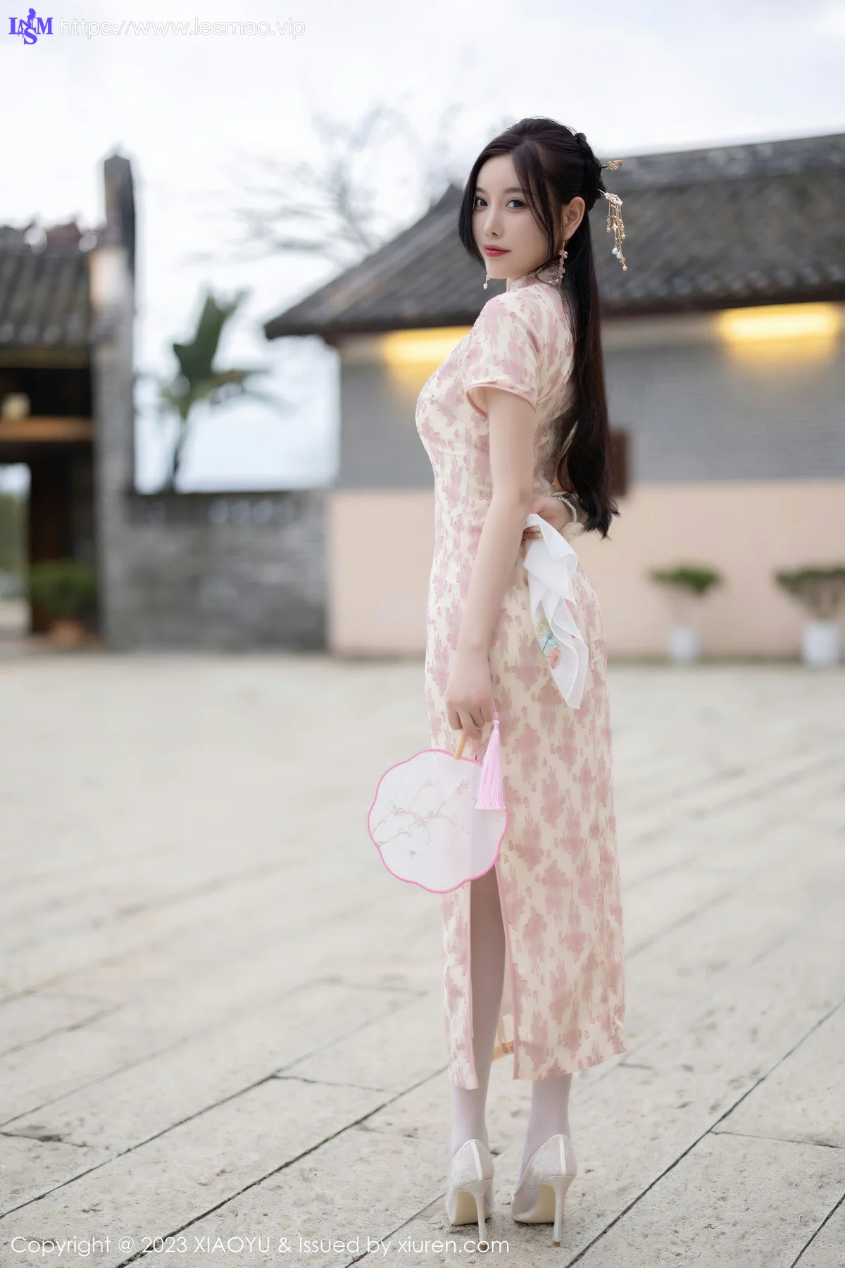 XIAOYU  语画界 Vol.993  杨晨晨Yome 浅色旗袍写真1 - 19