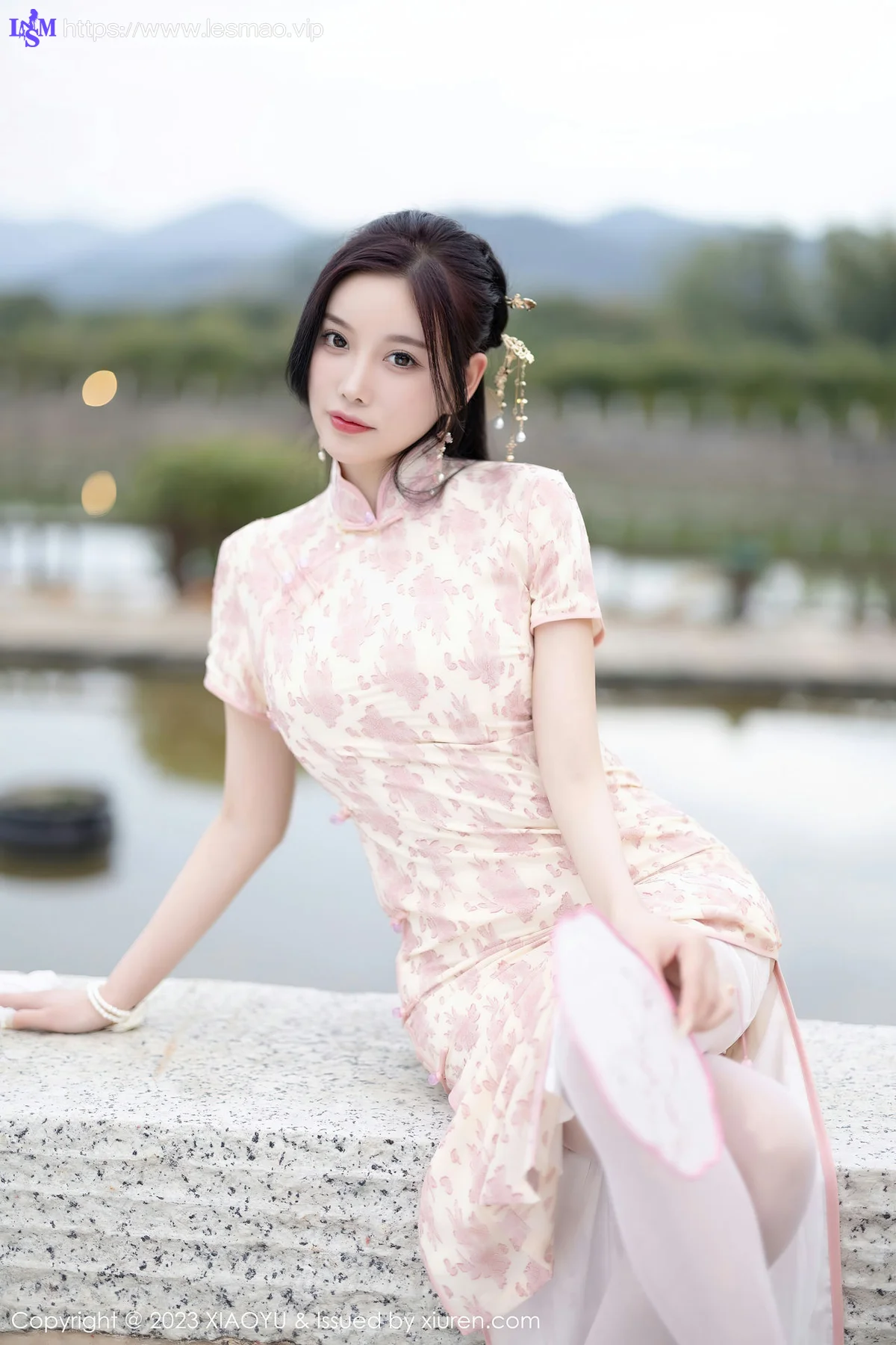 XIAOYU  语画界 Vol.993  杨晨晨Yome 浅色旗袍写真1 - 34