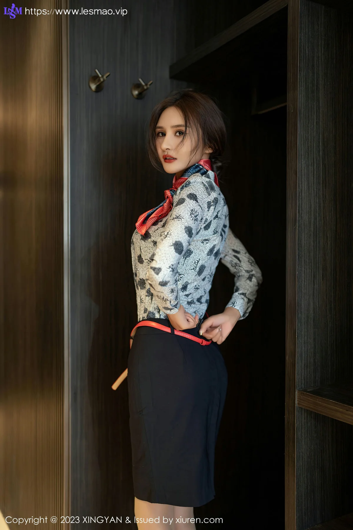 XINGYAN 星颜社 Vol.219 Emily尹菲 空姐制服写真 - 18