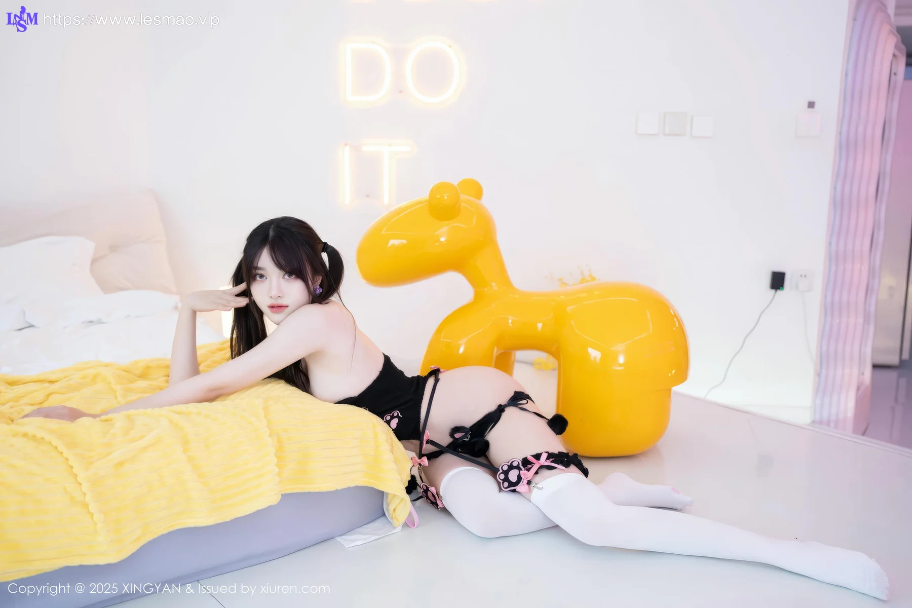 XINGYAN 星颜社 Vol.349 白露lulu 黑色情趣内衣白丝 - 25