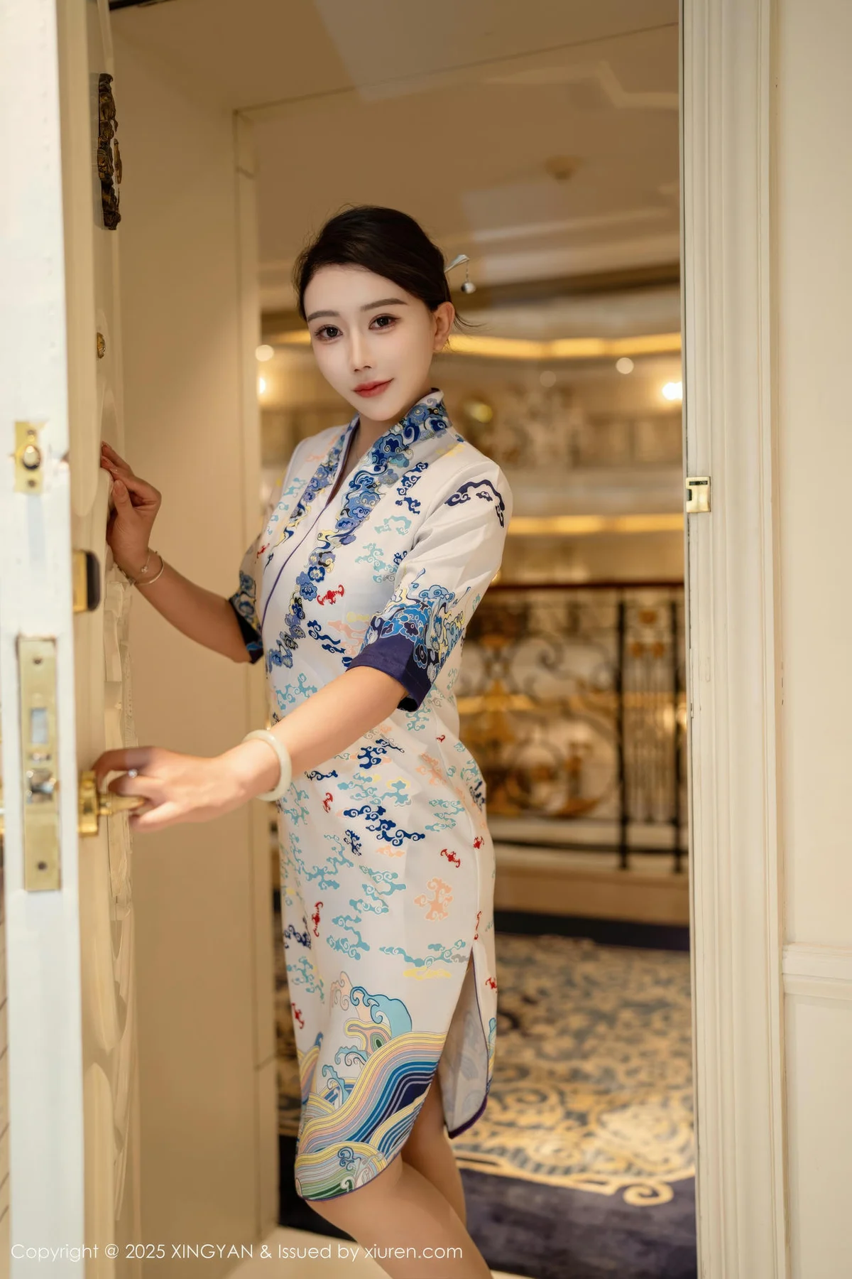XINGYAN 星颜社 Vol.435 李若汐浅色旗袍魅惑肉丝 - 12