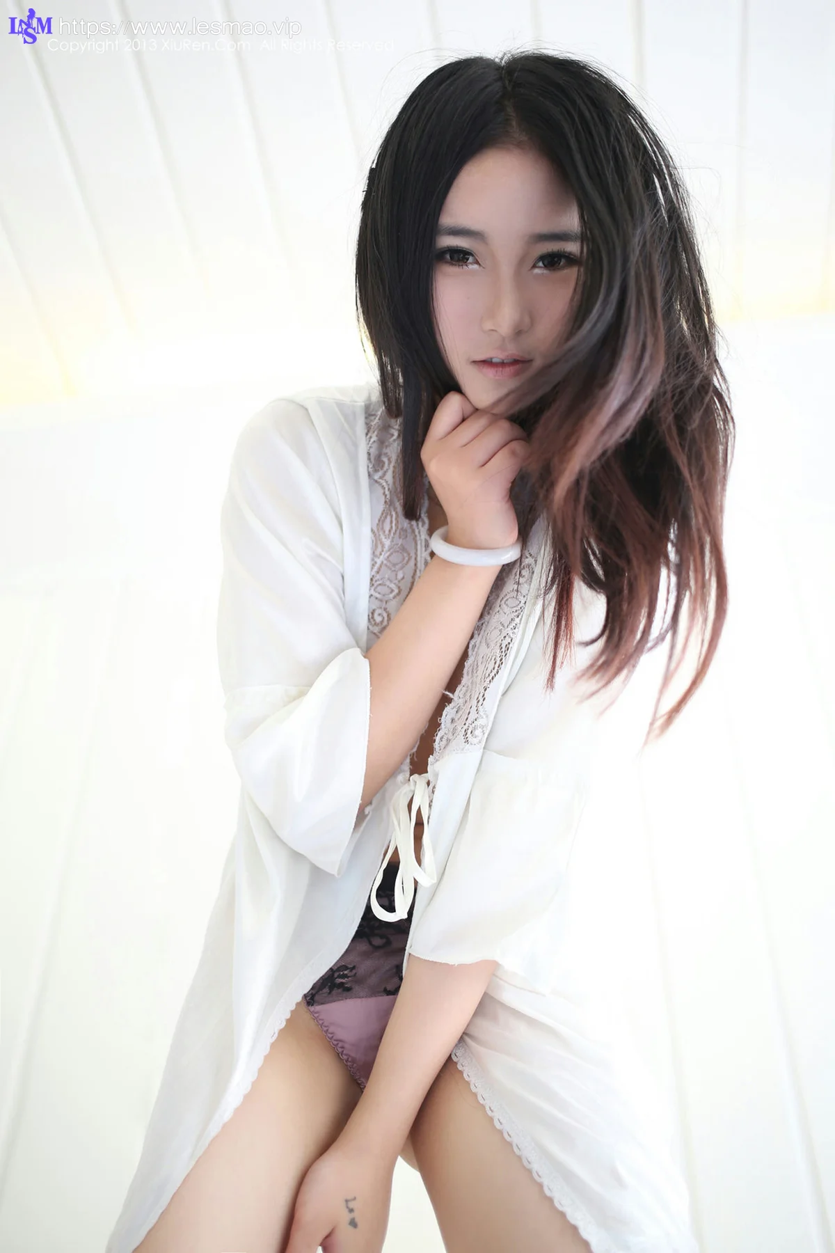 XiuRen 秀人 No.002 MOON嘉依 80P/62.5M - 80
