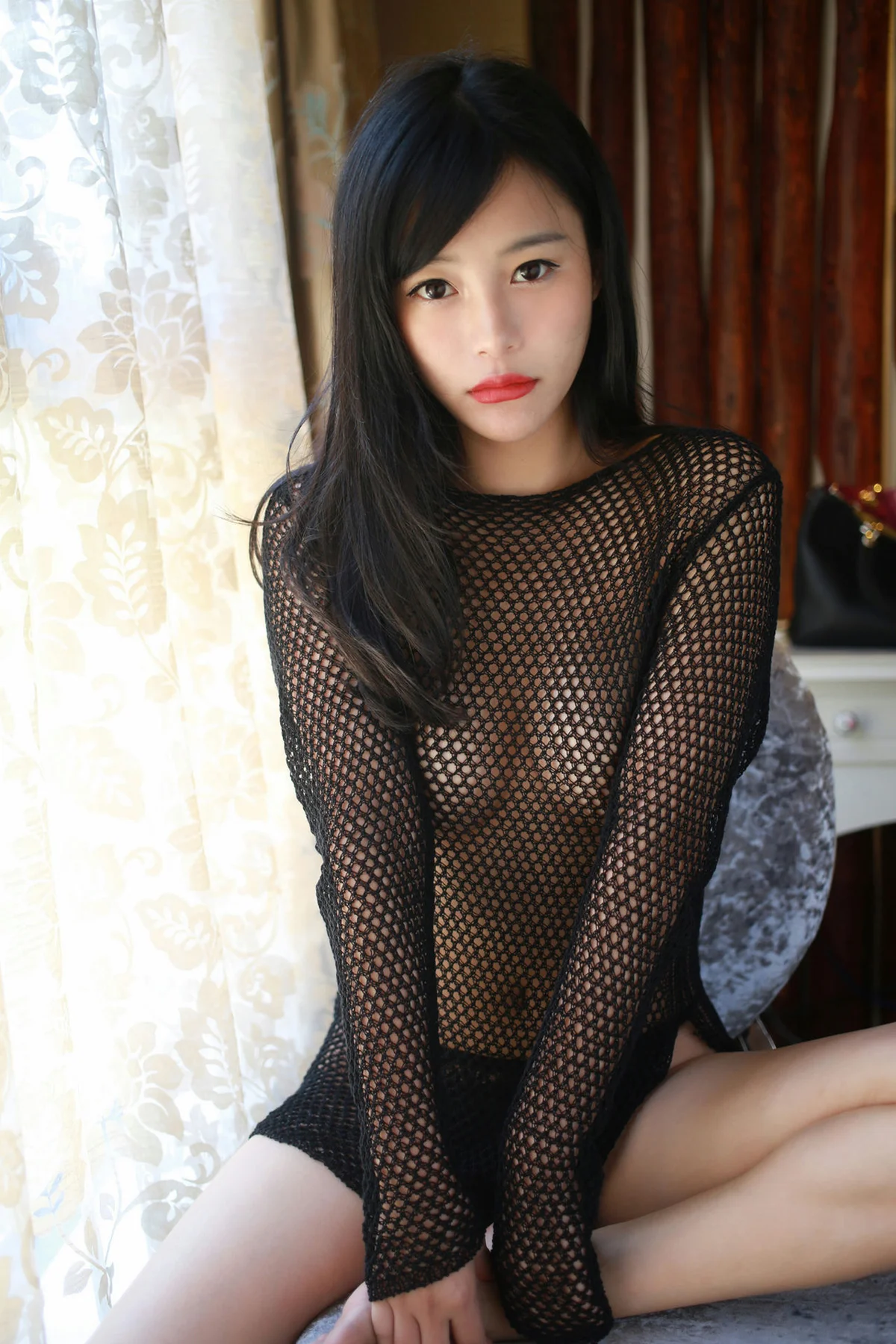 XiuRen 秀人 No.007 易欣viya 70P/69M - 33