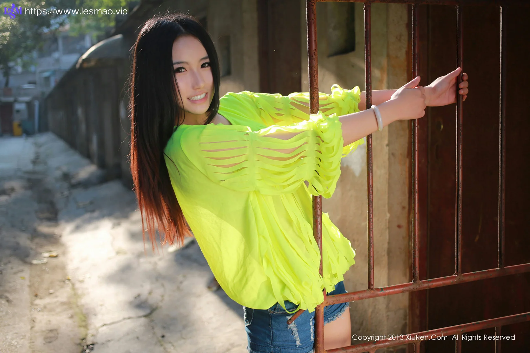 XiuRen 秀人 No.017 MOON嘉依 80P/98.7M - 11