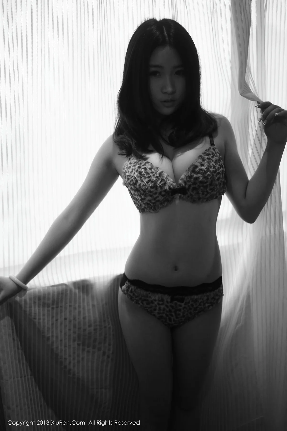 XiuRen 秀人 No.017 MOON嘉依 80P/98.7M - 73