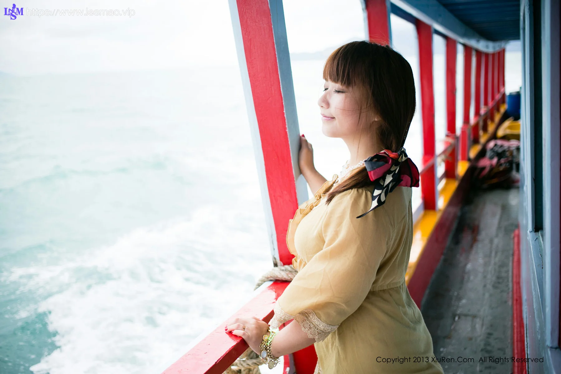 XiuRen 秀人 No.053 默漠无荢 121P/204M - 35