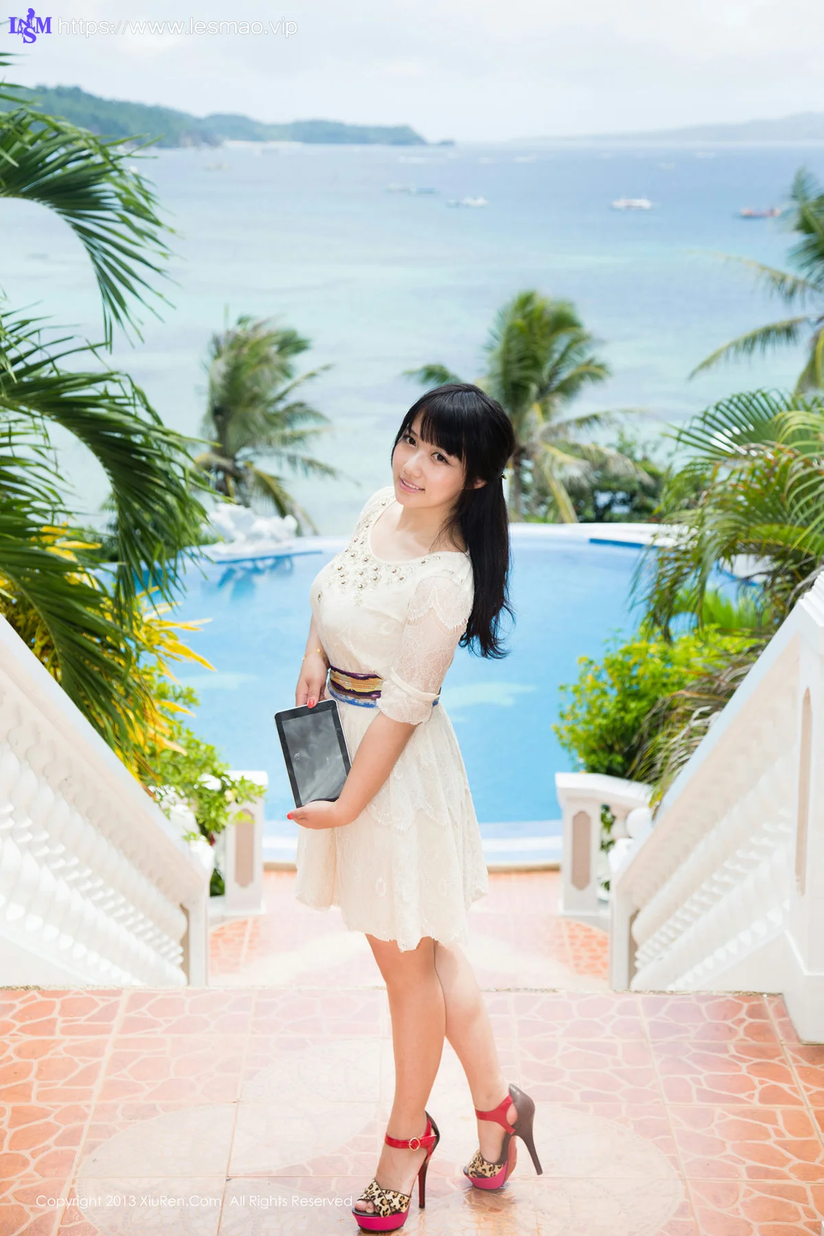XiuRen 秀人 No.053 默漠无荢 121P/204M - 88