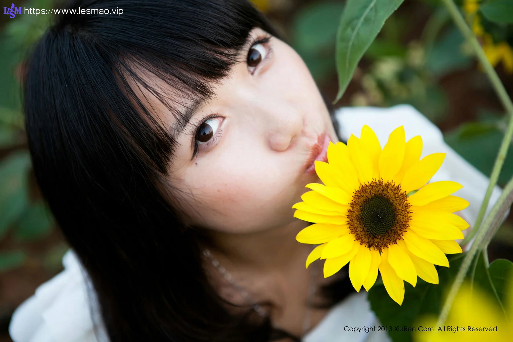 XiuRen 秀人 No.053 默漠无荢 121P/204M - 120