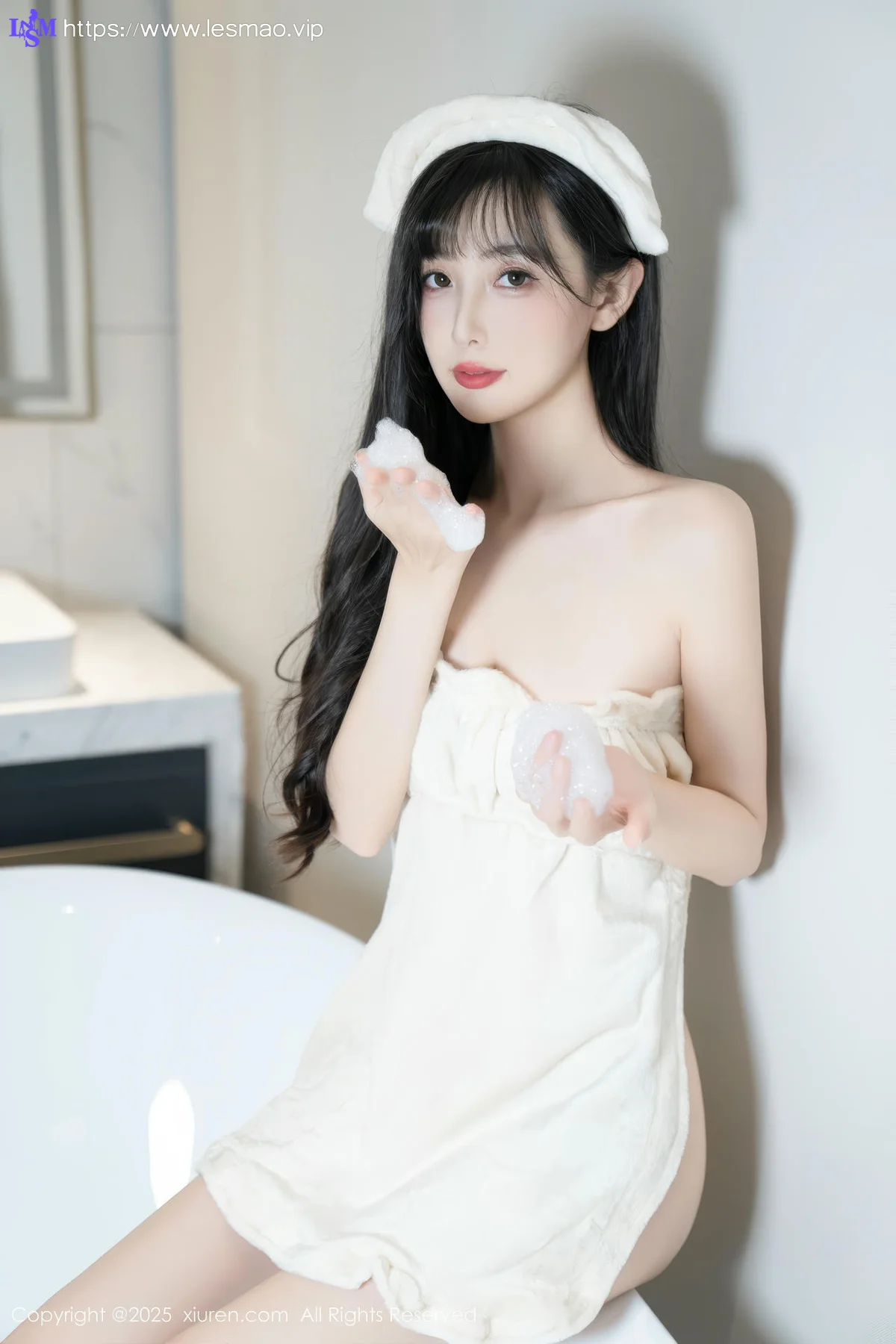 XiuRen 秀人 No.10005 樱桃小阑子 浴缸湿身沐浴 - 51
