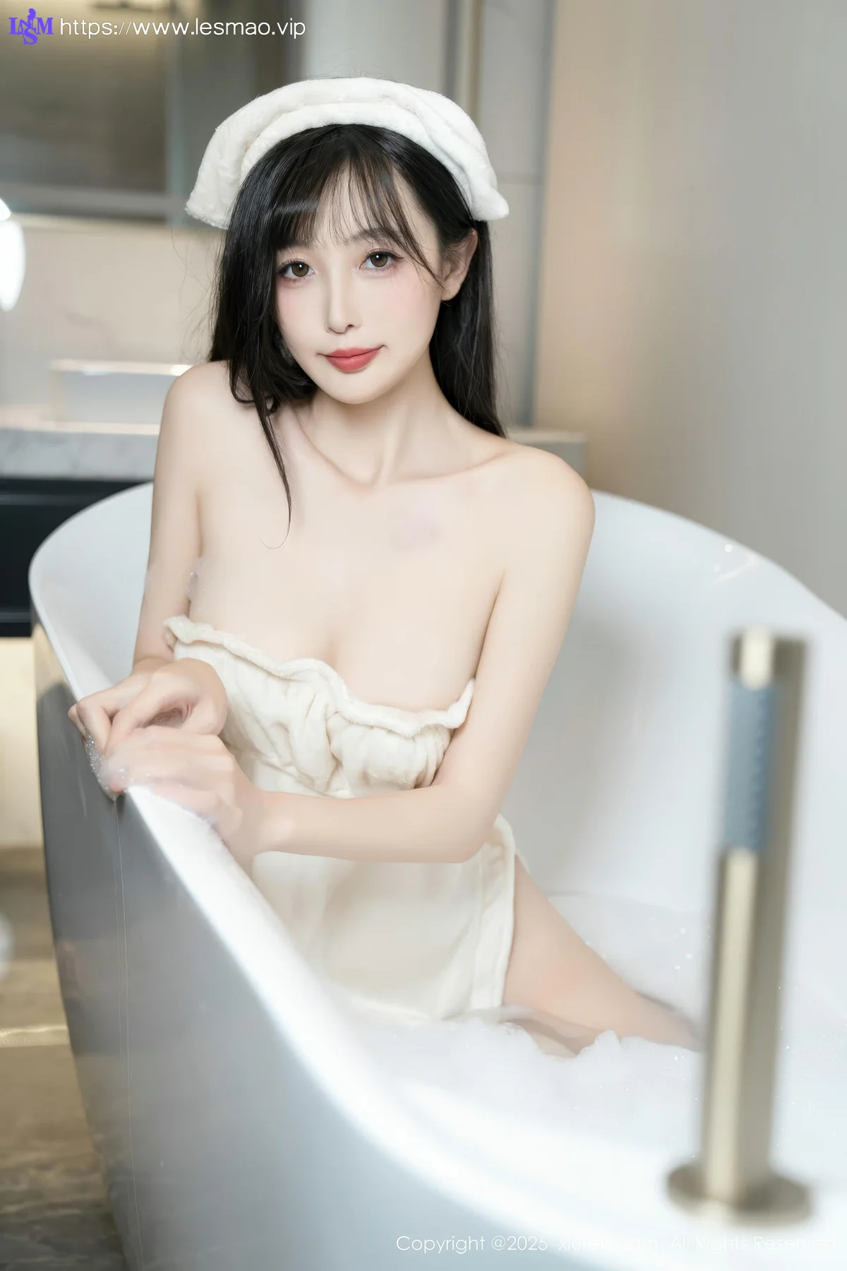 XiuRen 秀人 No.10005 樱桃小阑子 浴缸湿身沐浴 - 56
